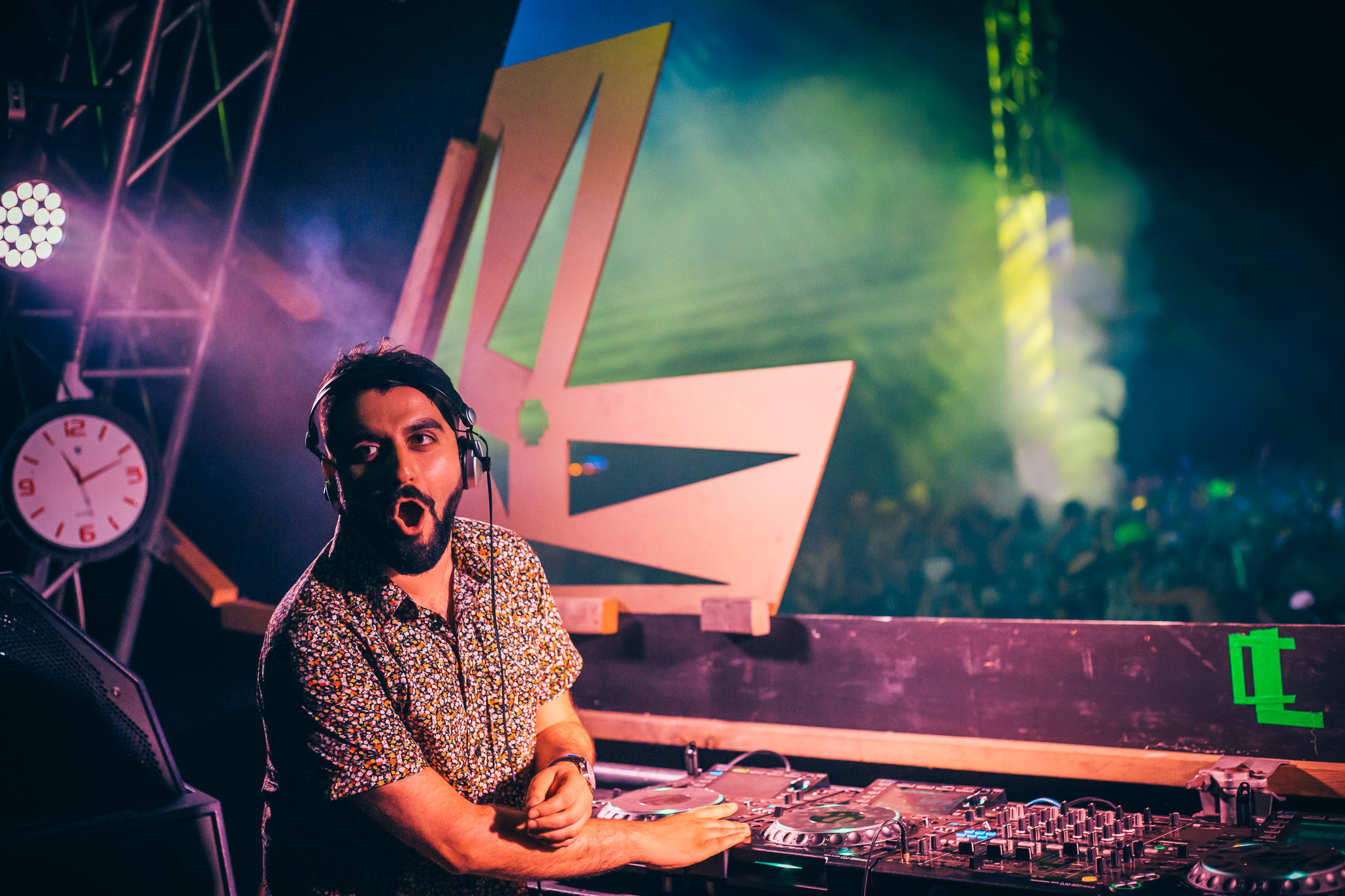 29.12.2016 With Motez for a few shows around NYE. First stop, Lost Paradise.