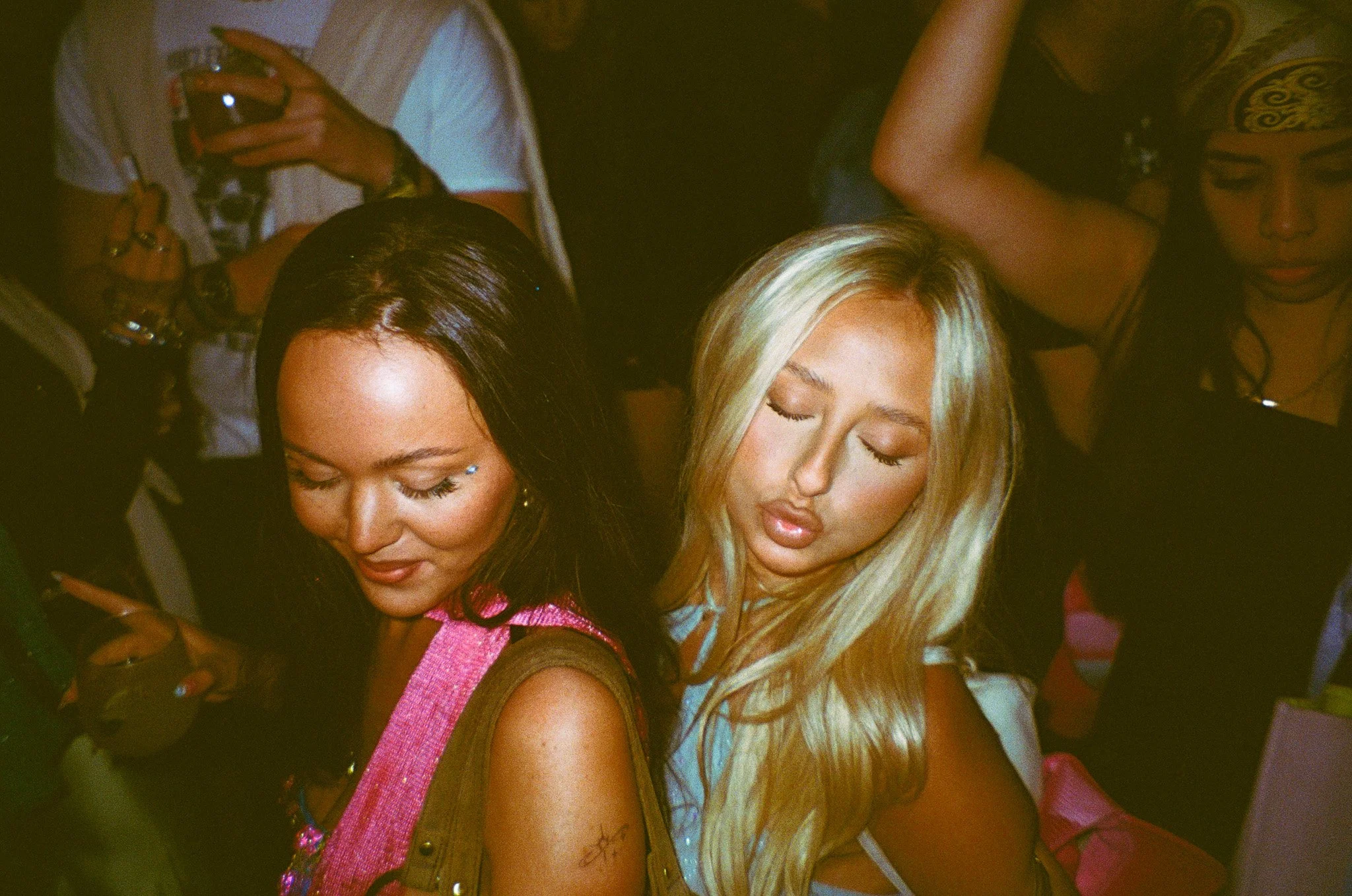 260424-film-Coachella-NYC-@xingerxanger-000020800024.jpg