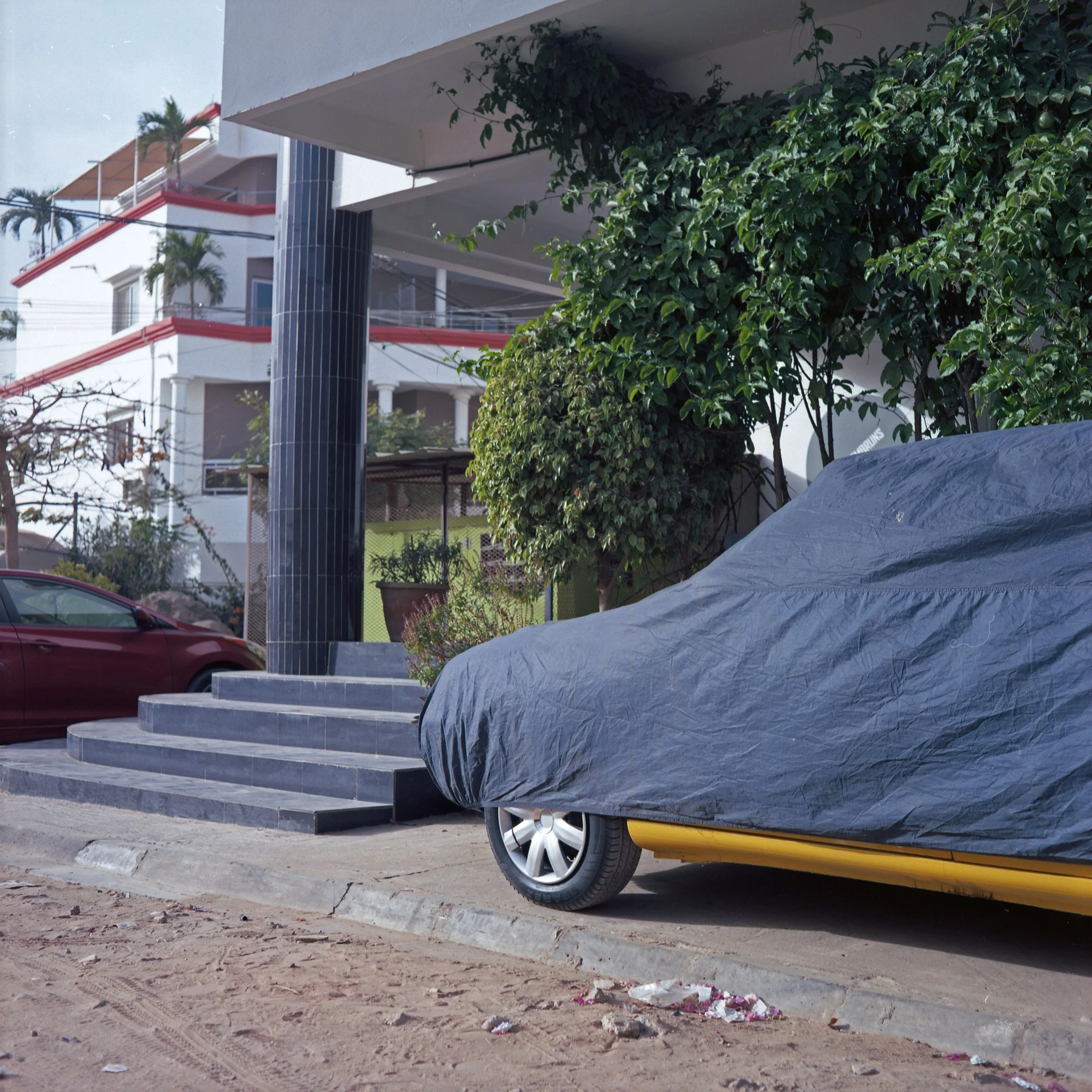 (17)DakarGoree097 copy.jpg