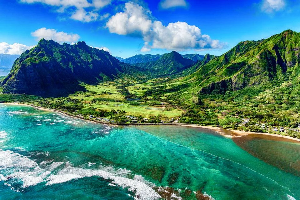 aerial-view-of-kualoa-area-of-oahu-hawaii-938335974-5c0ac2b846e0fb0001aa630e.jpg