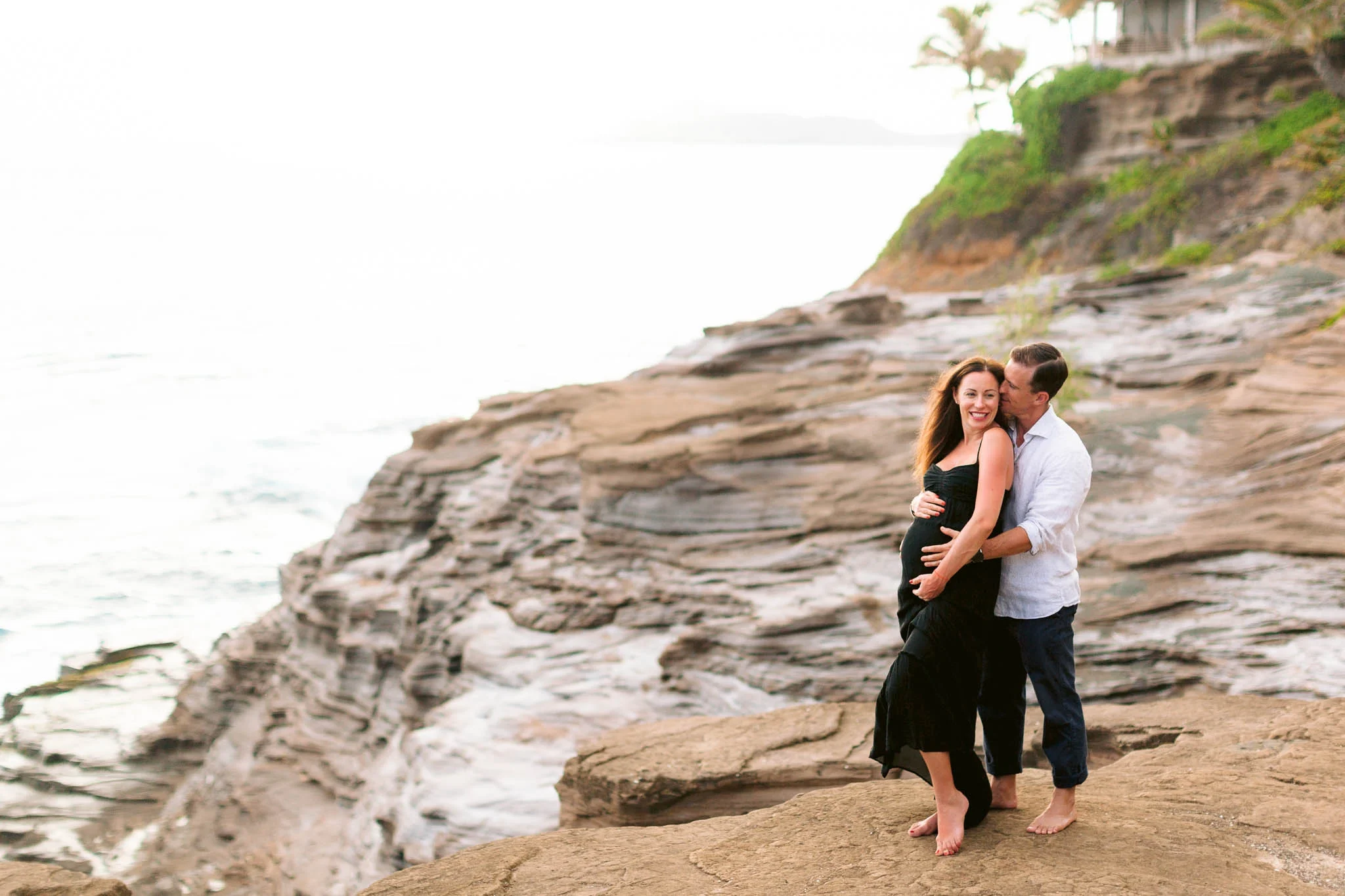 Spitting Caves Maternity Photography Session - Honolulu Oahu Hawaii Photographer
