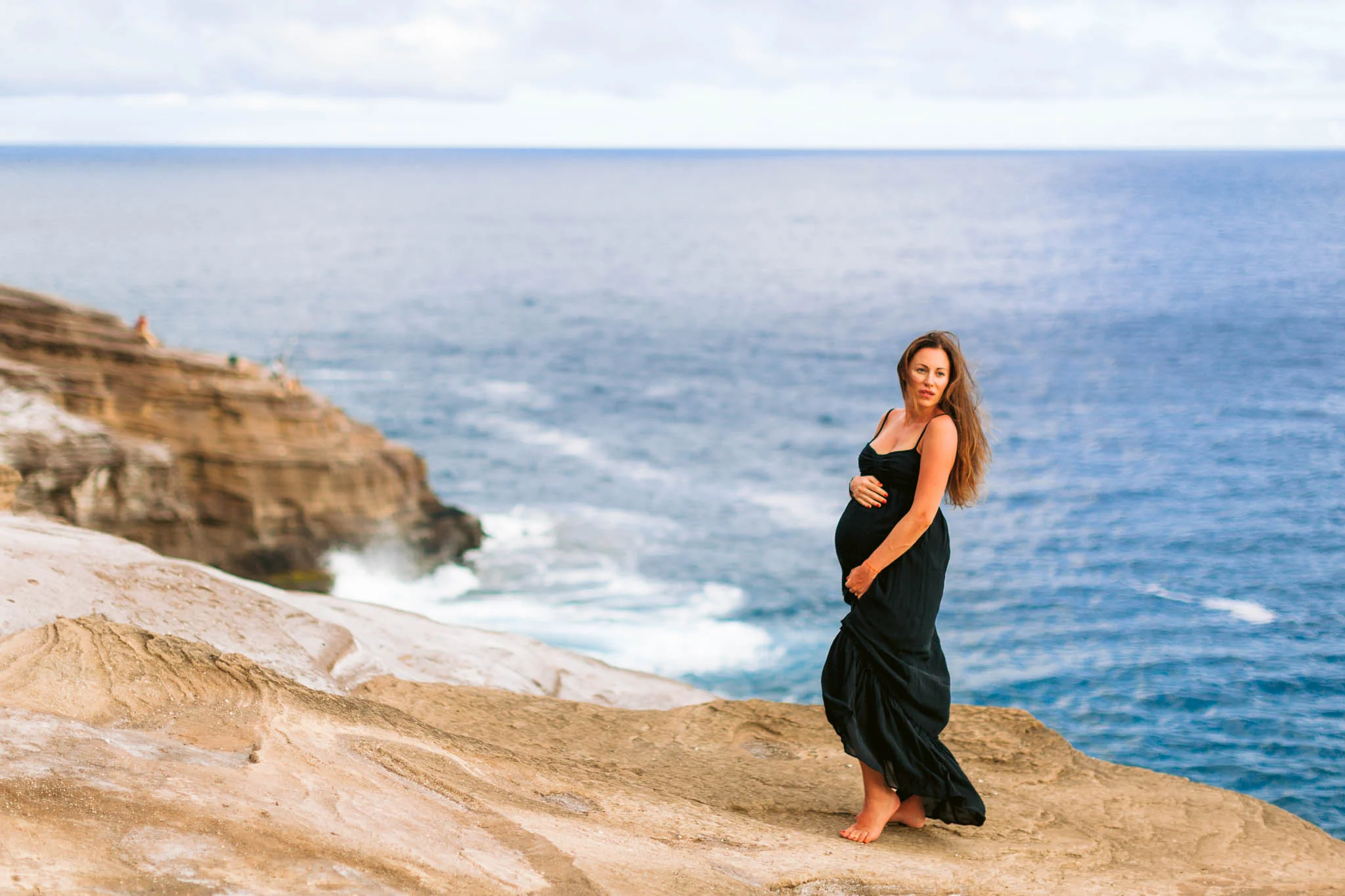 Spitting Caves + Hawaii Kai Maternity Photography Session - Honolulu Hawaii Photographer