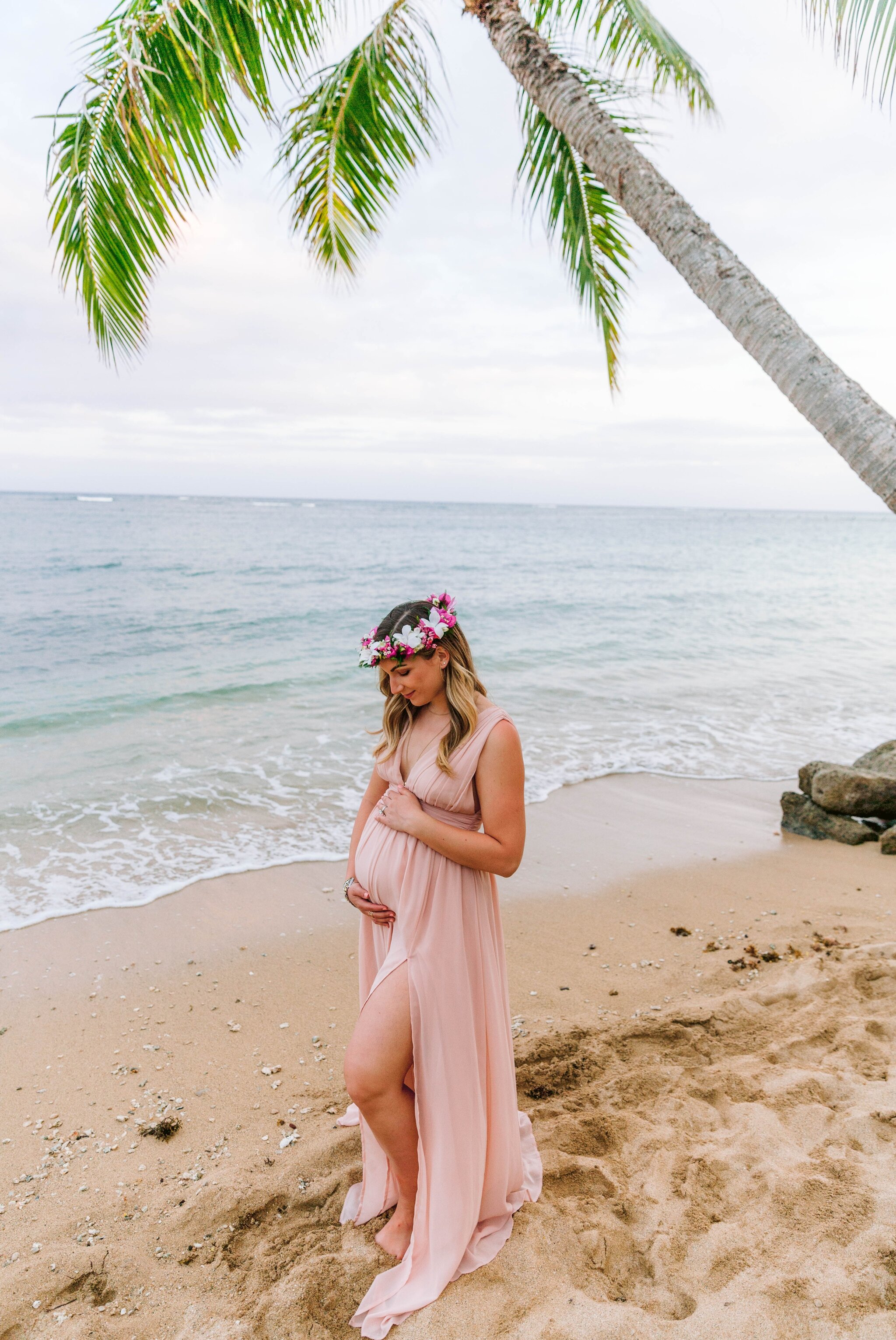 Maternity Photography Session at Waialae Beach Park - Oahu Family Photographer