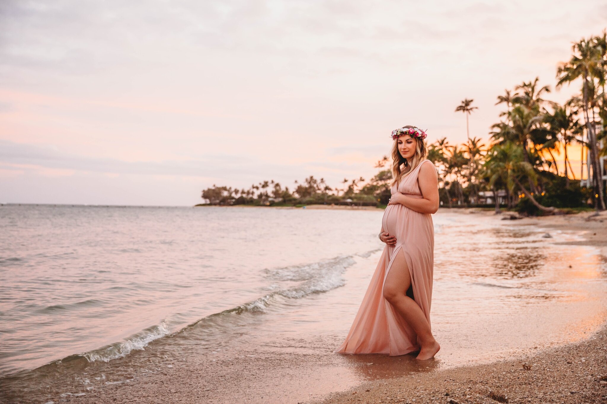 Maternity Photography Session at Waialae Beach Park - Oahu Family Photographer