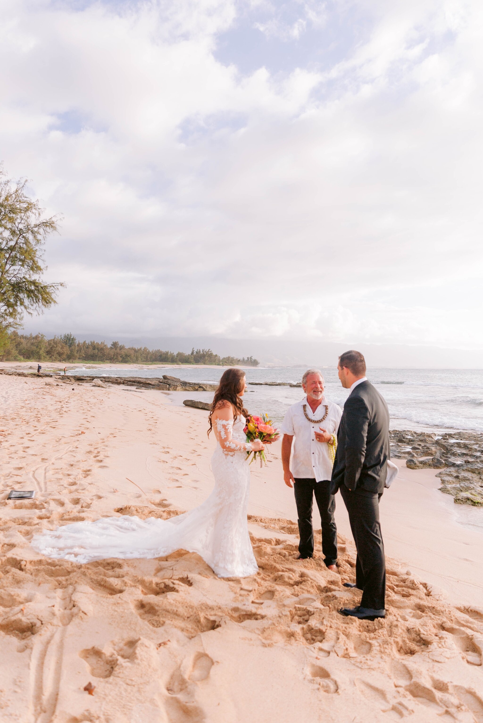 Sunset Elopement at Papa‘iloa Beach, Haleiwa - North Shore Oahu Wedding Photographer