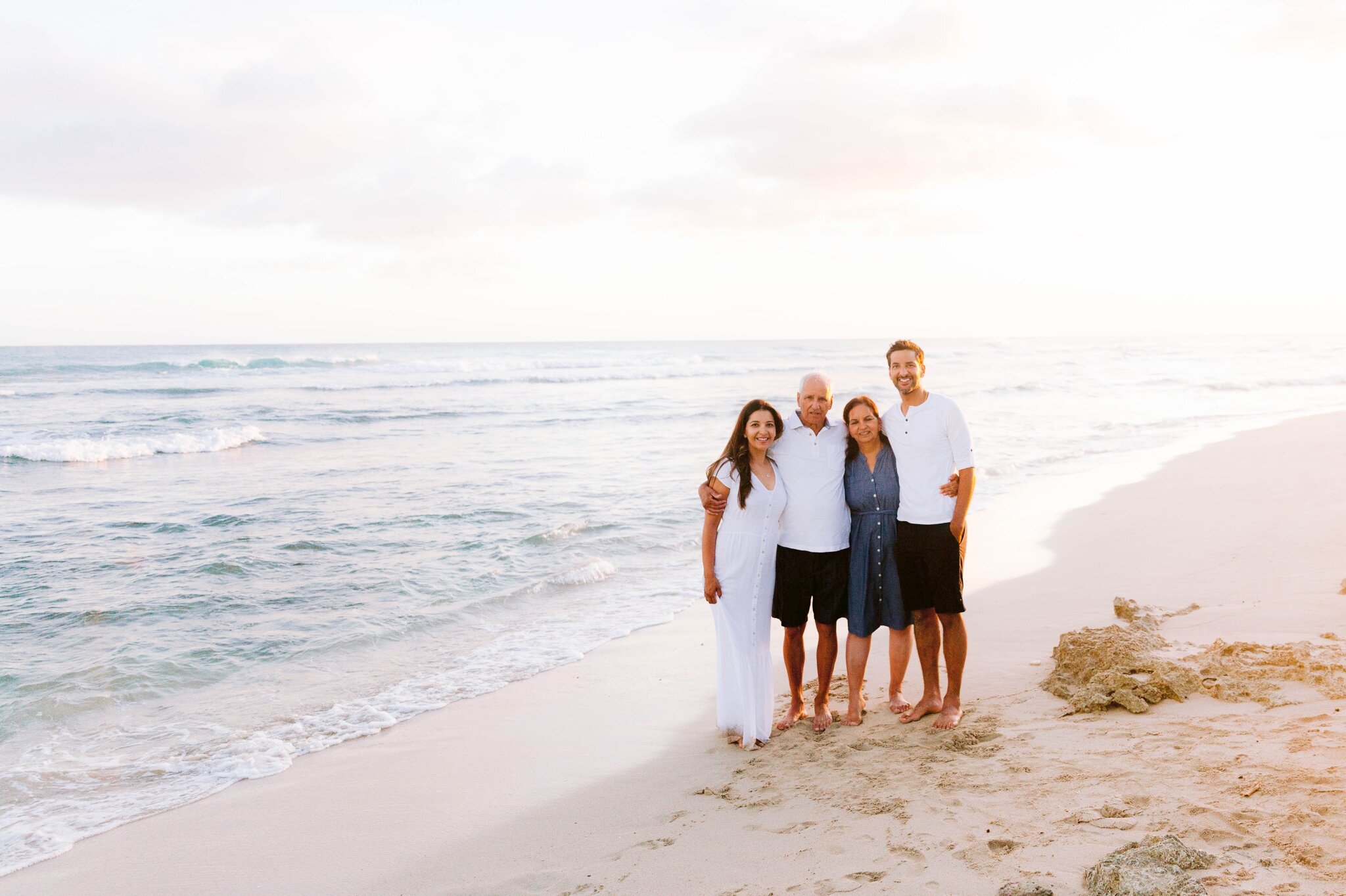 Extended Family Photography Session - Photographer in Oahu  13.jpg