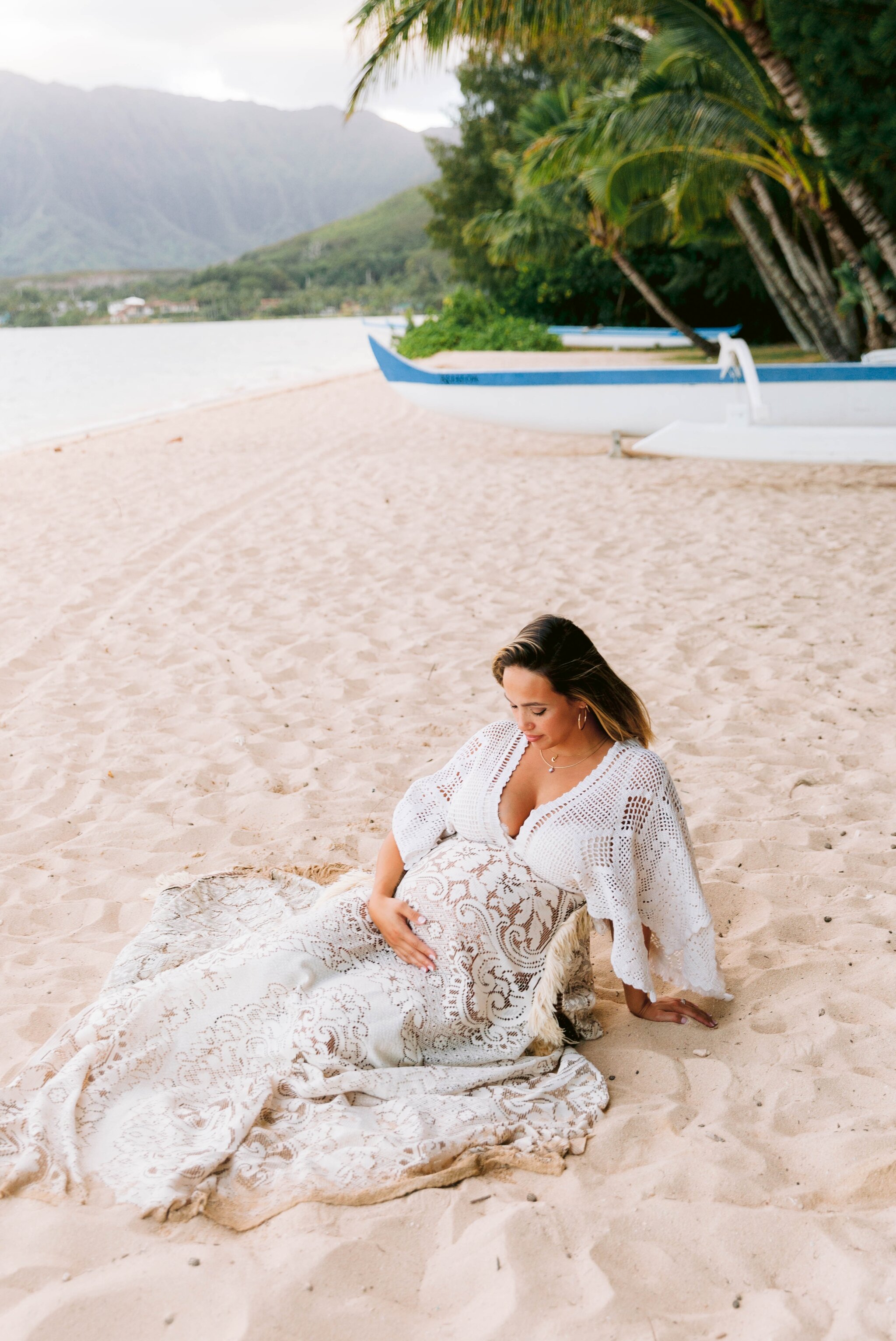 Oahu Family Photography - Kualoa Beach Park Maternity Photography