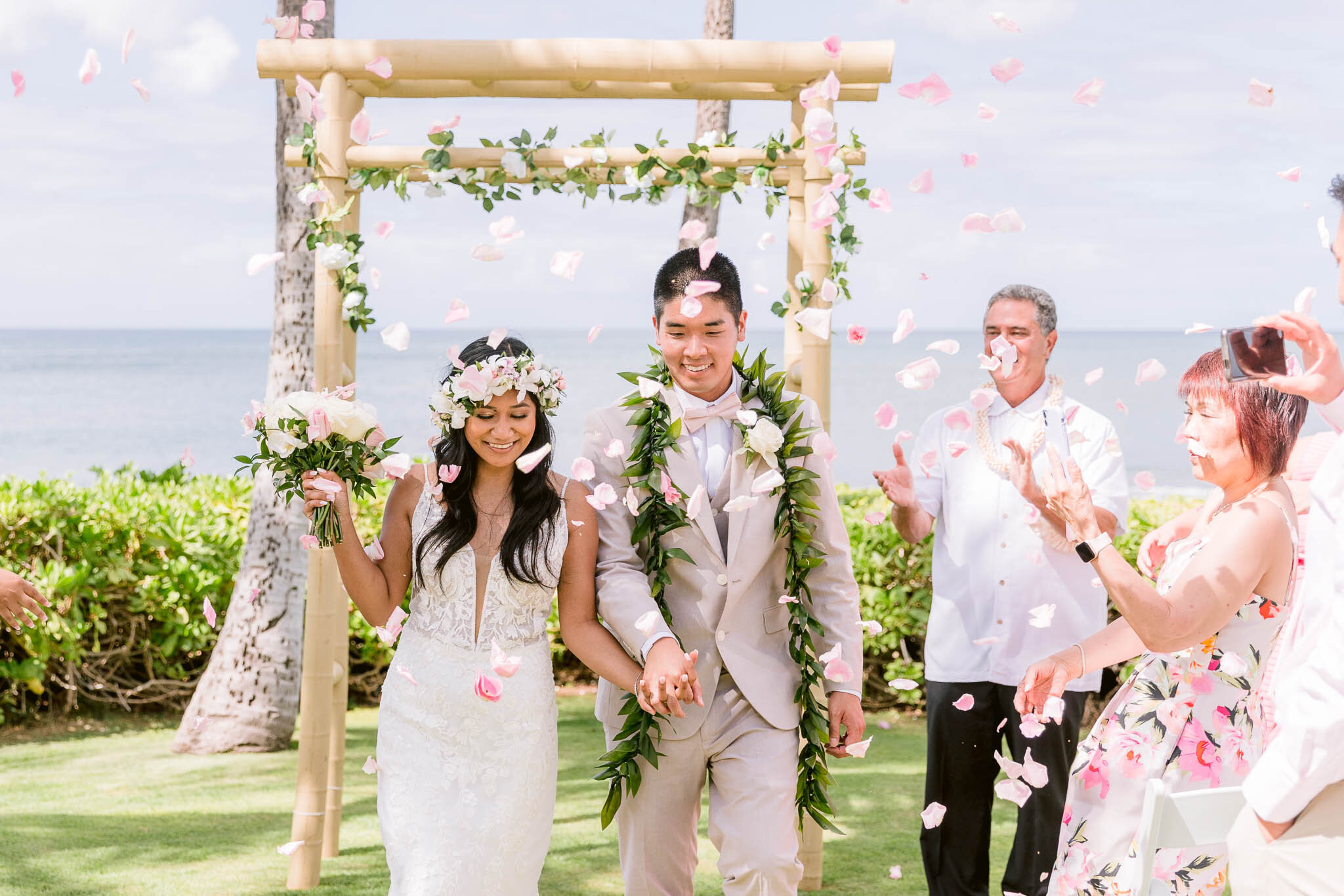 Intimate Wedding at Paradise Cove, Ko Olina - Oahu Hawaii Engagement Photographer