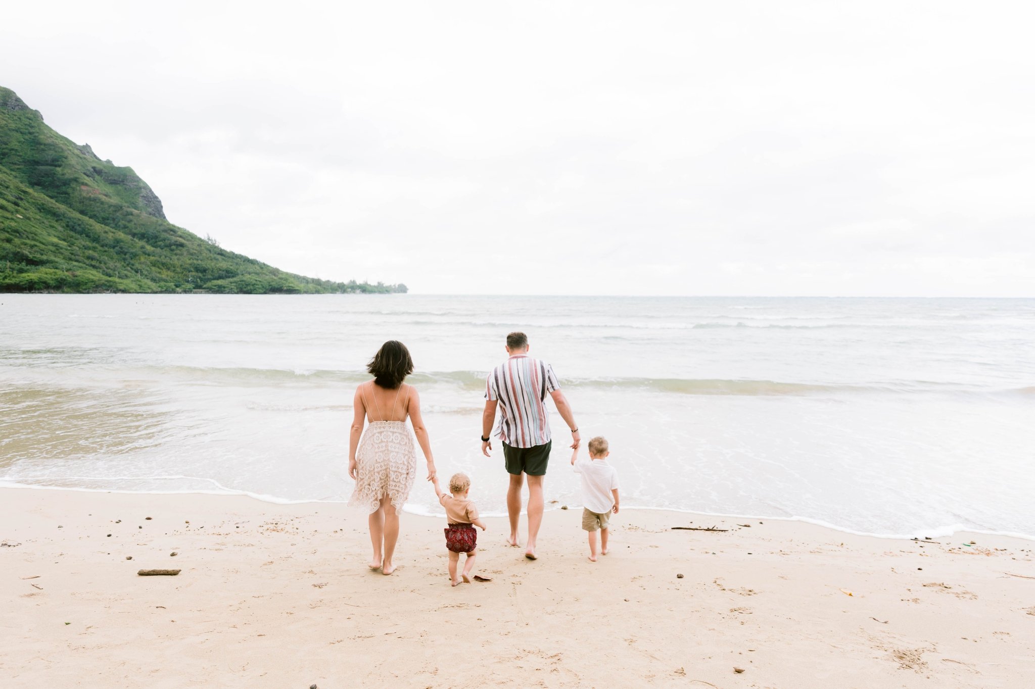 Lifestyle Family Photography at Kahana Bay - Oahu Photographer