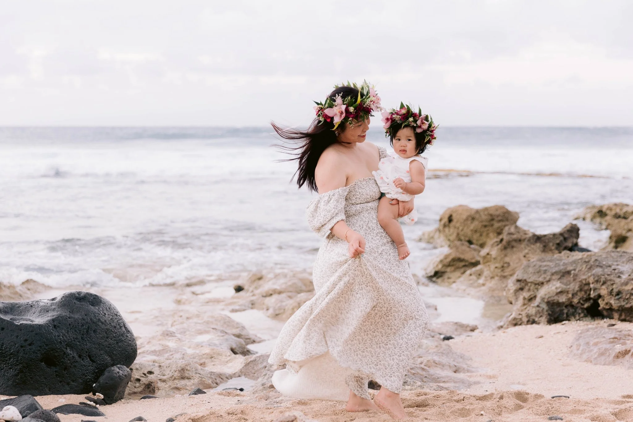  Lifestyle Family Photographer in Oahu, Hawaii - Kaena Point