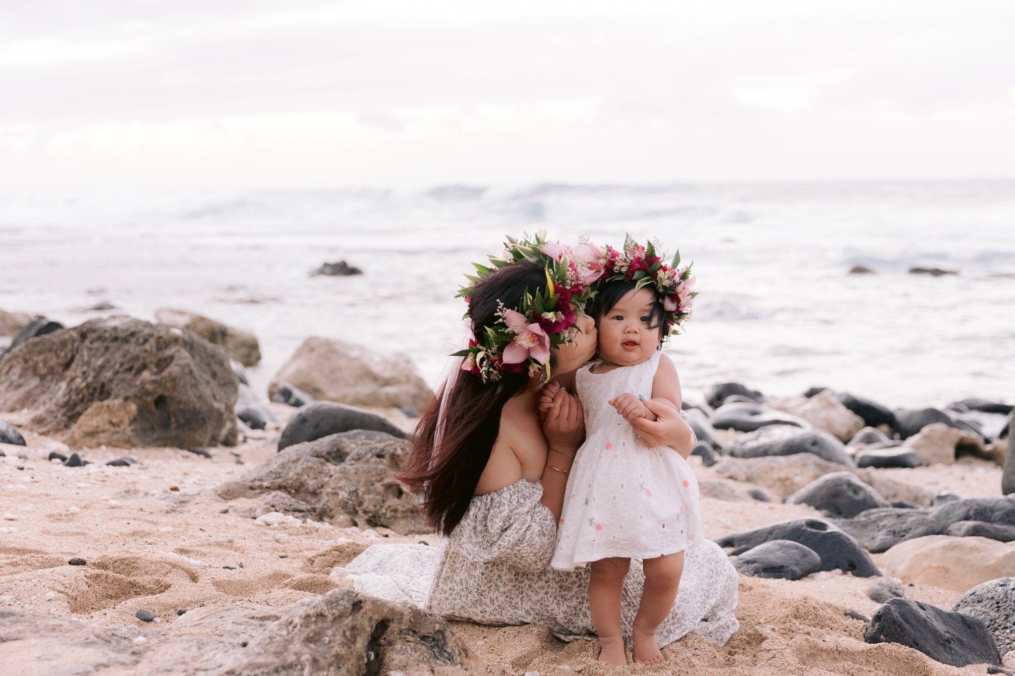  Lifestyle Family Photographer in Oahu, Hawaii - Kaena Point