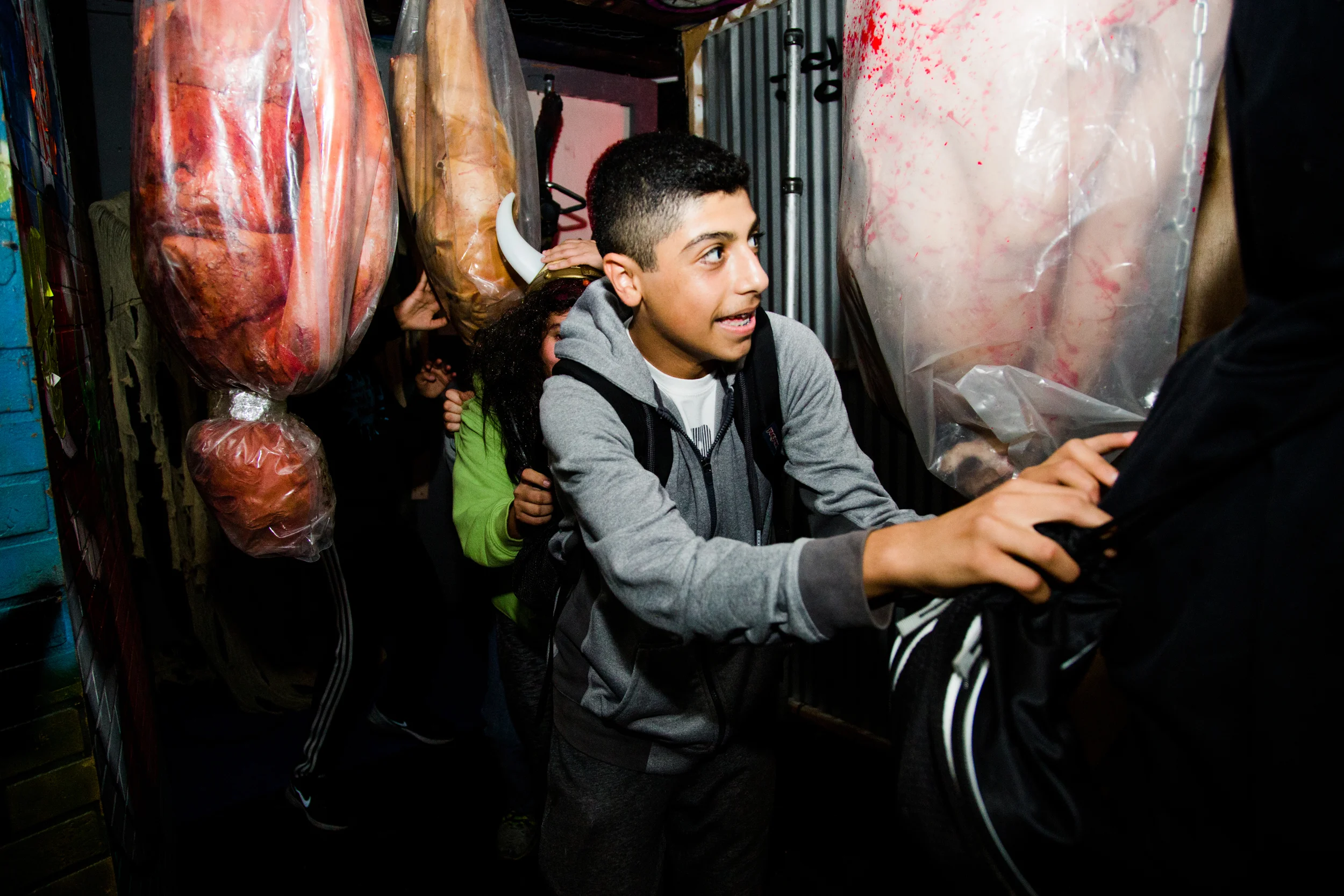 Halloween_Decor_Entertainment-scaredkid.jpg