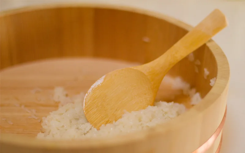 Making sushi rice