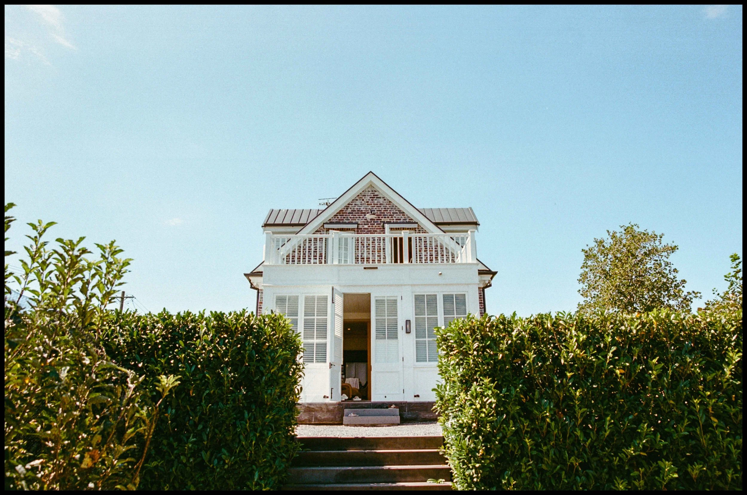 ReneeAndLyann-Film2.jpg