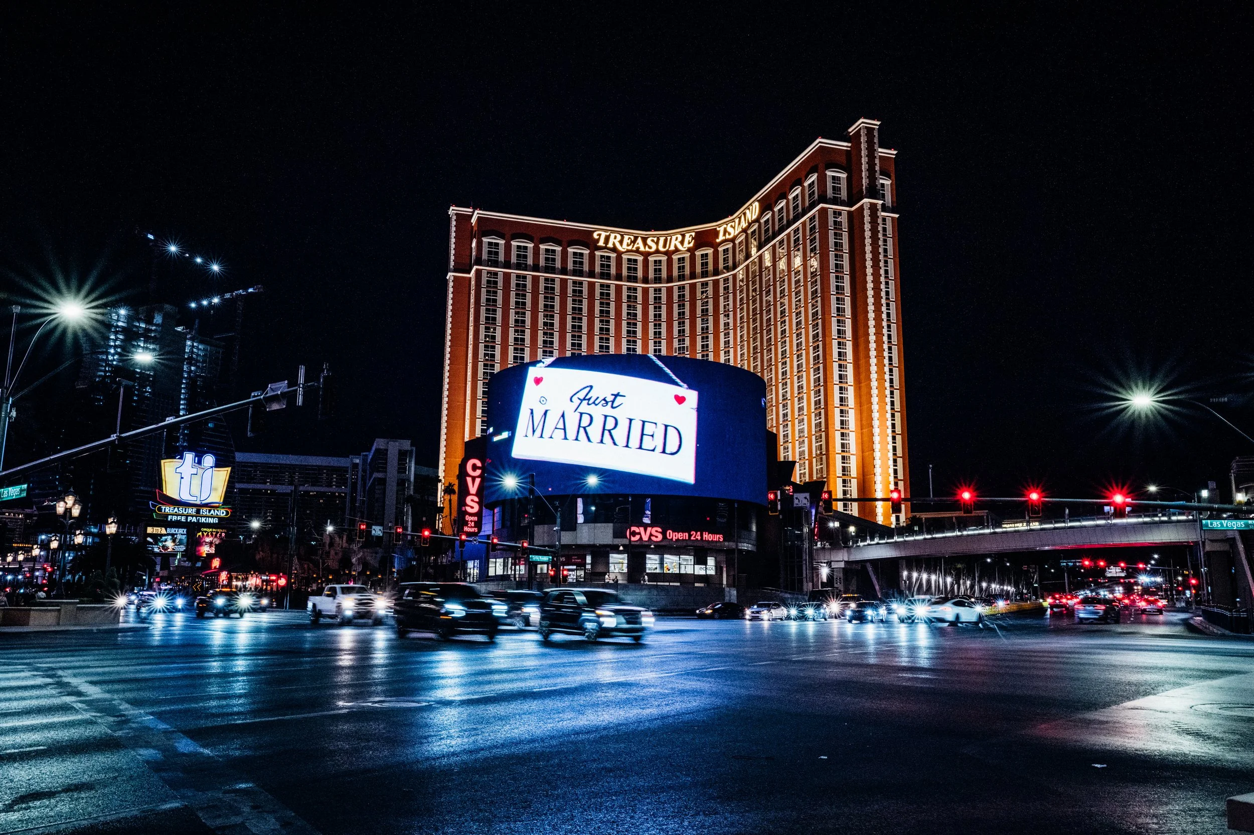 DK_Atlassian_Vegas_Night_-11.jpg