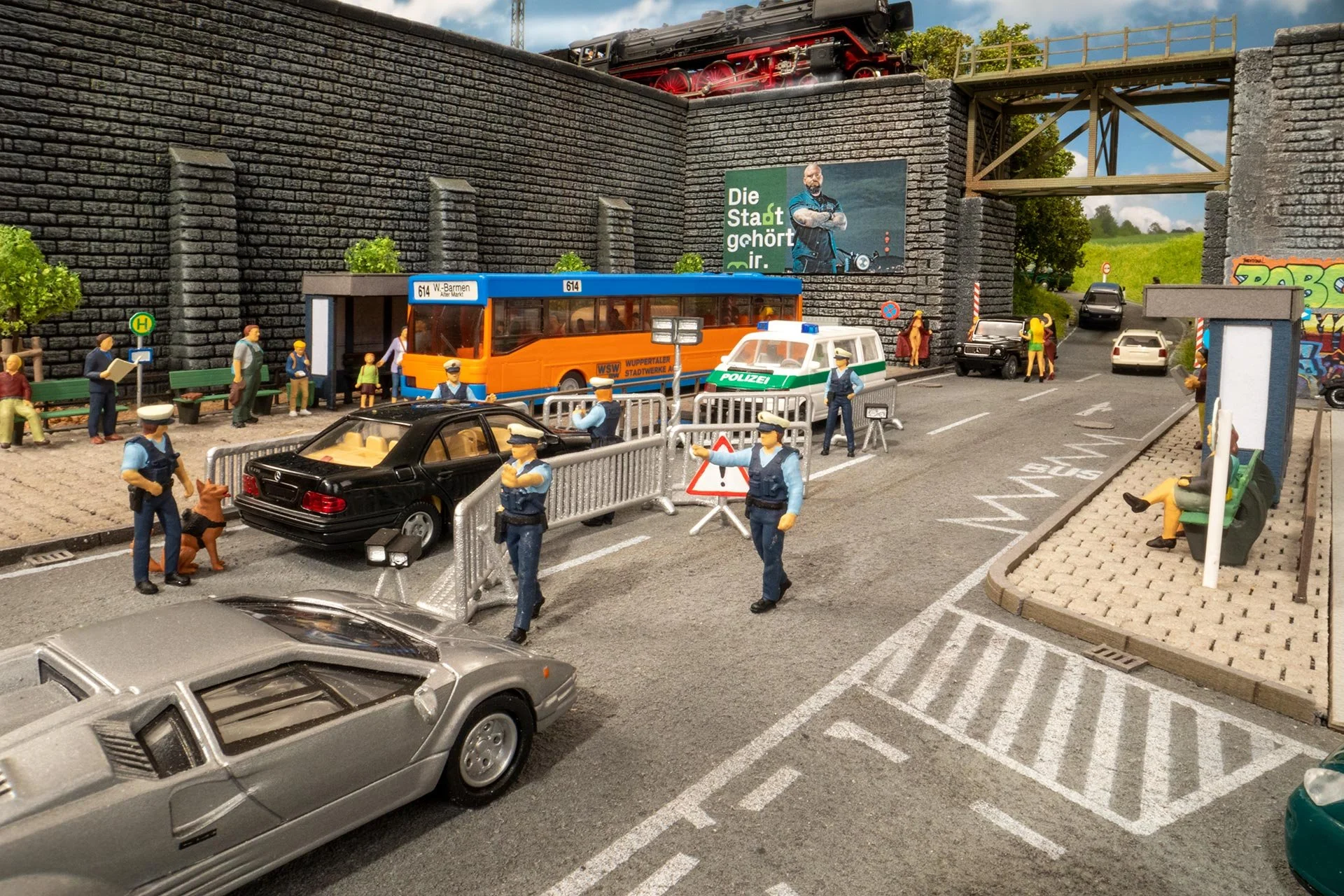 Polizeikontrolle / Modellbahnfotografie