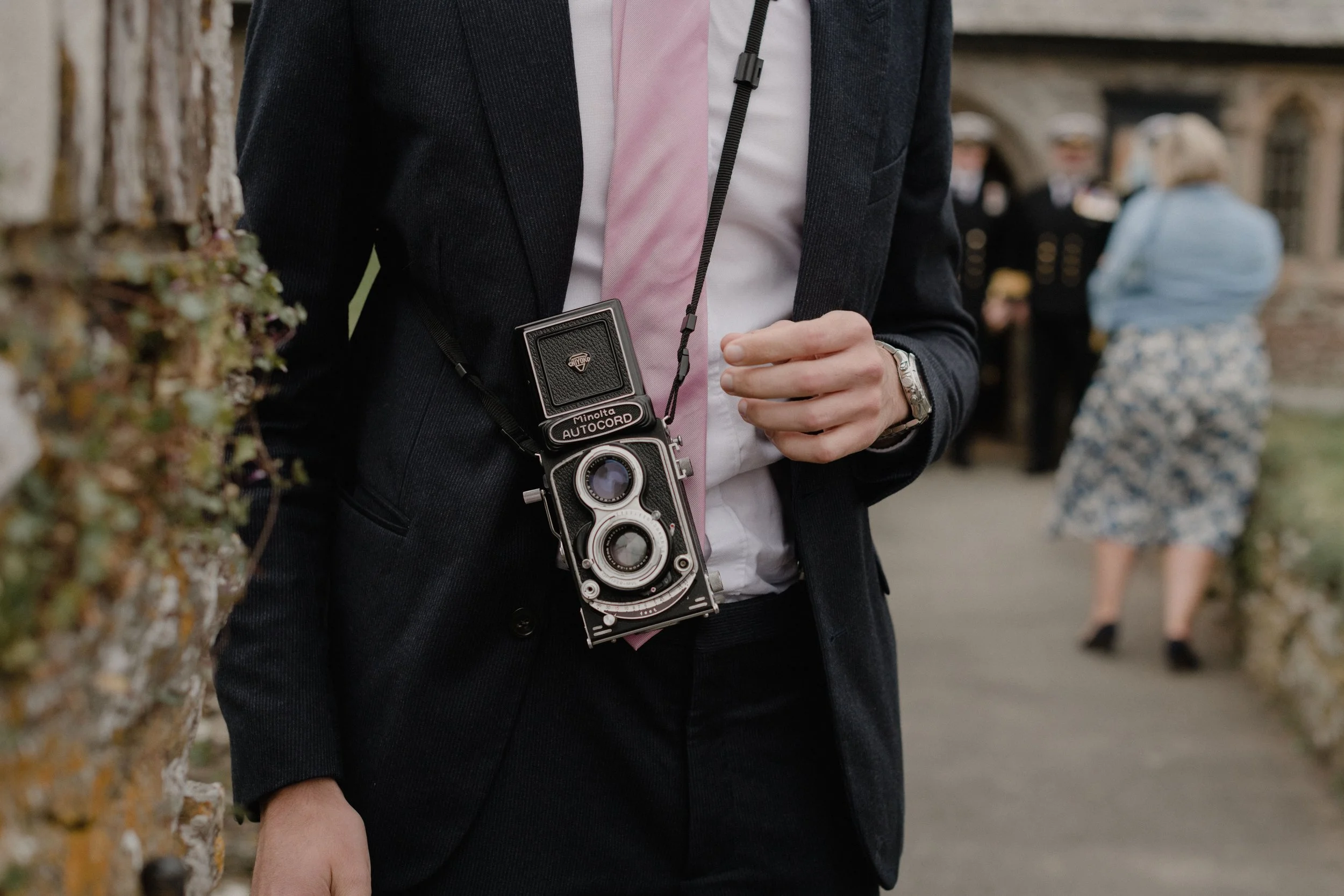 analogue camera with twin lens reflex