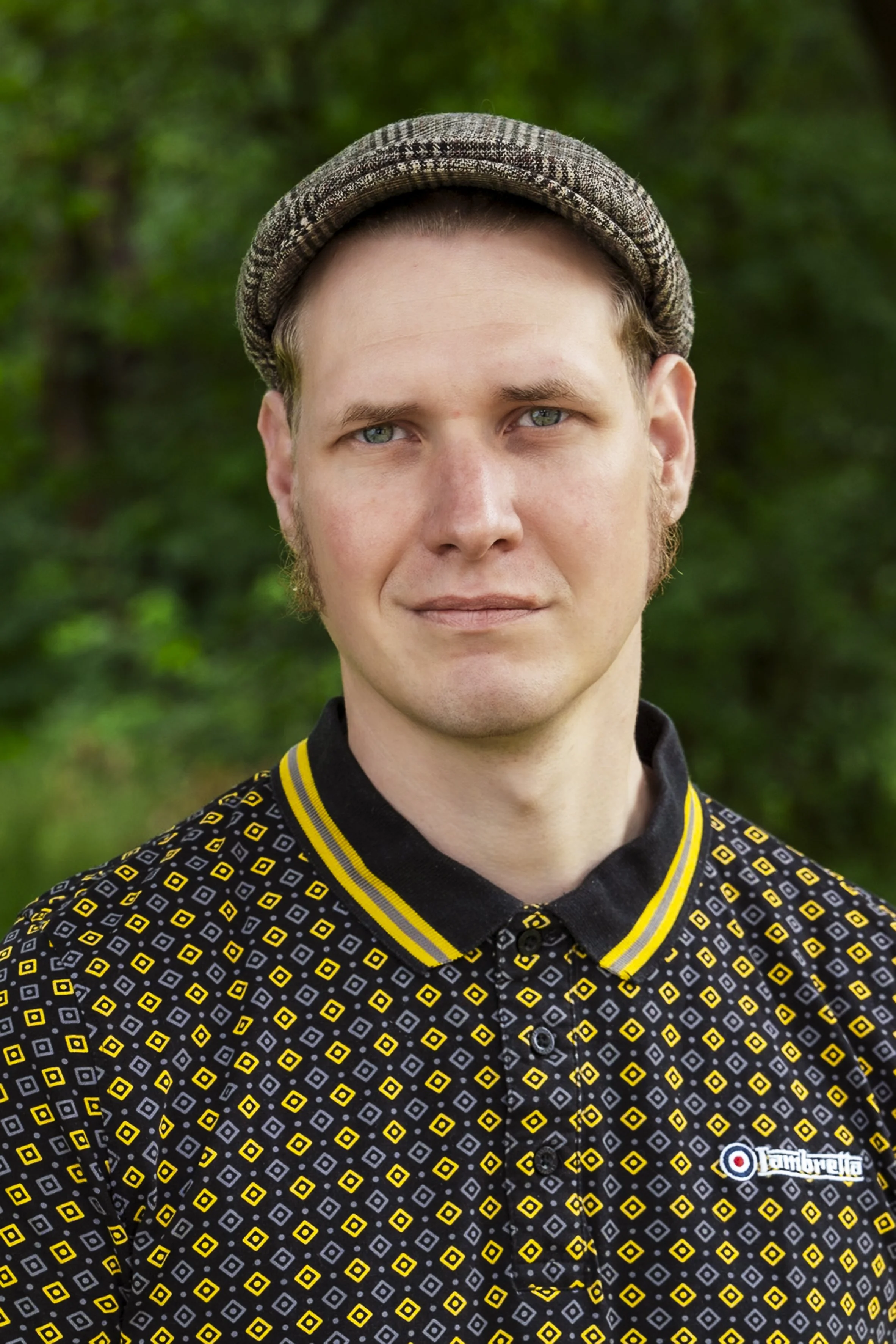 Buisness-Portrait-20240530-7431.jpg