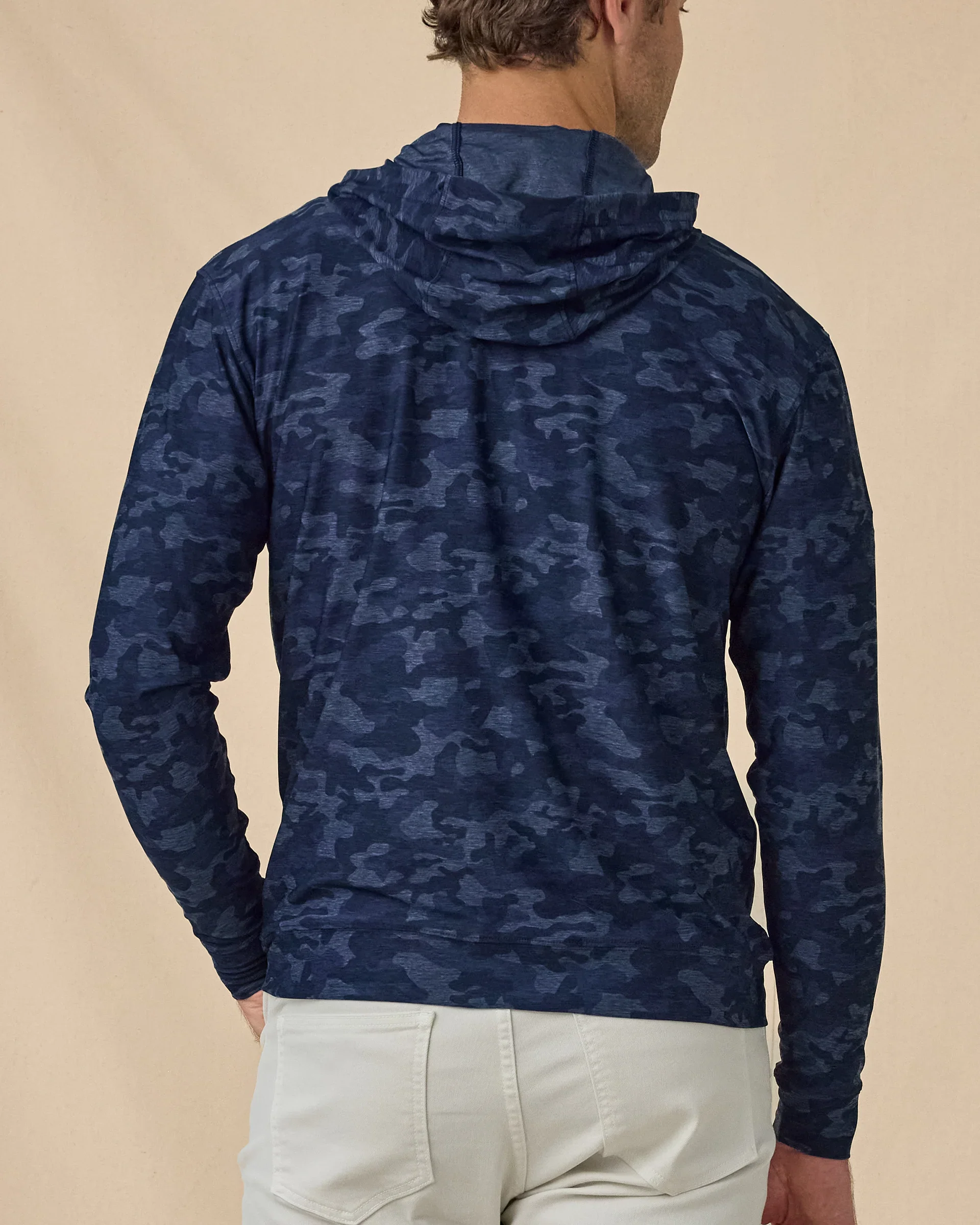 M300003_commander-hoodie-new-indigo_back_3.webp