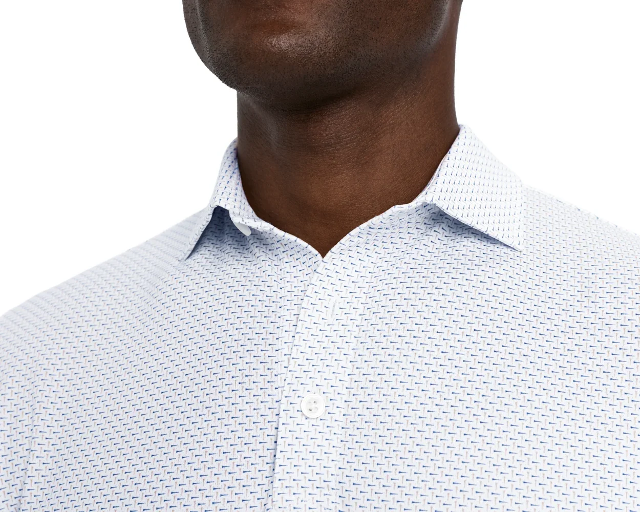 103442_HB3047_Cromwell_Dune_Pacific_Blue_NECKDETAIL_1526_3000x.webp