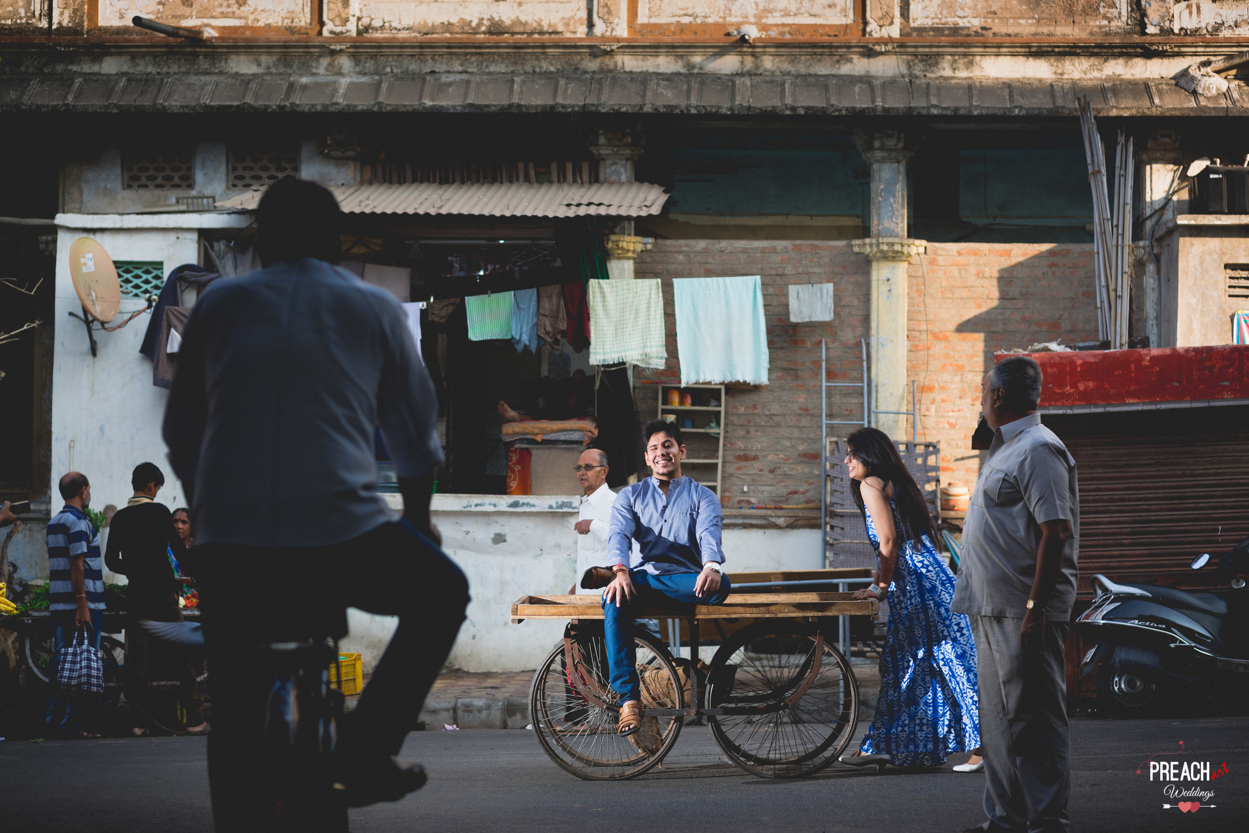 V&M_PRE-WEDDING SHOOT_AHMEDABAD OLD CITY_PREACH ART-12.jpg