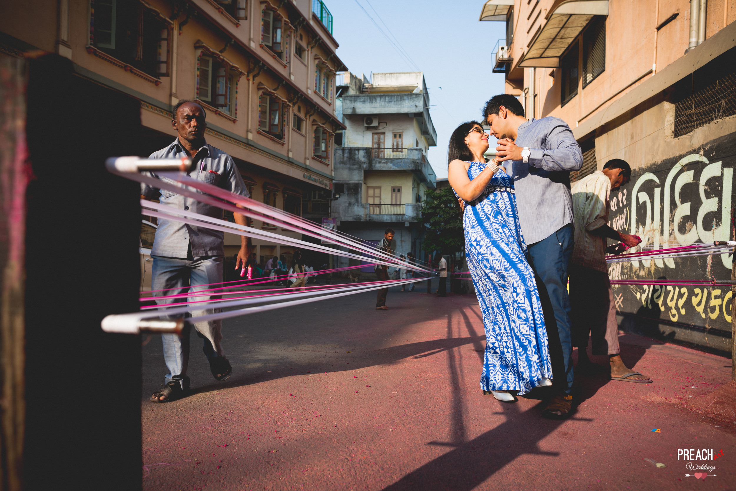V&M_PRE-WEDDING SHOOT_AHMEDABAD OLD CITY_PREACH ART-15.jpg