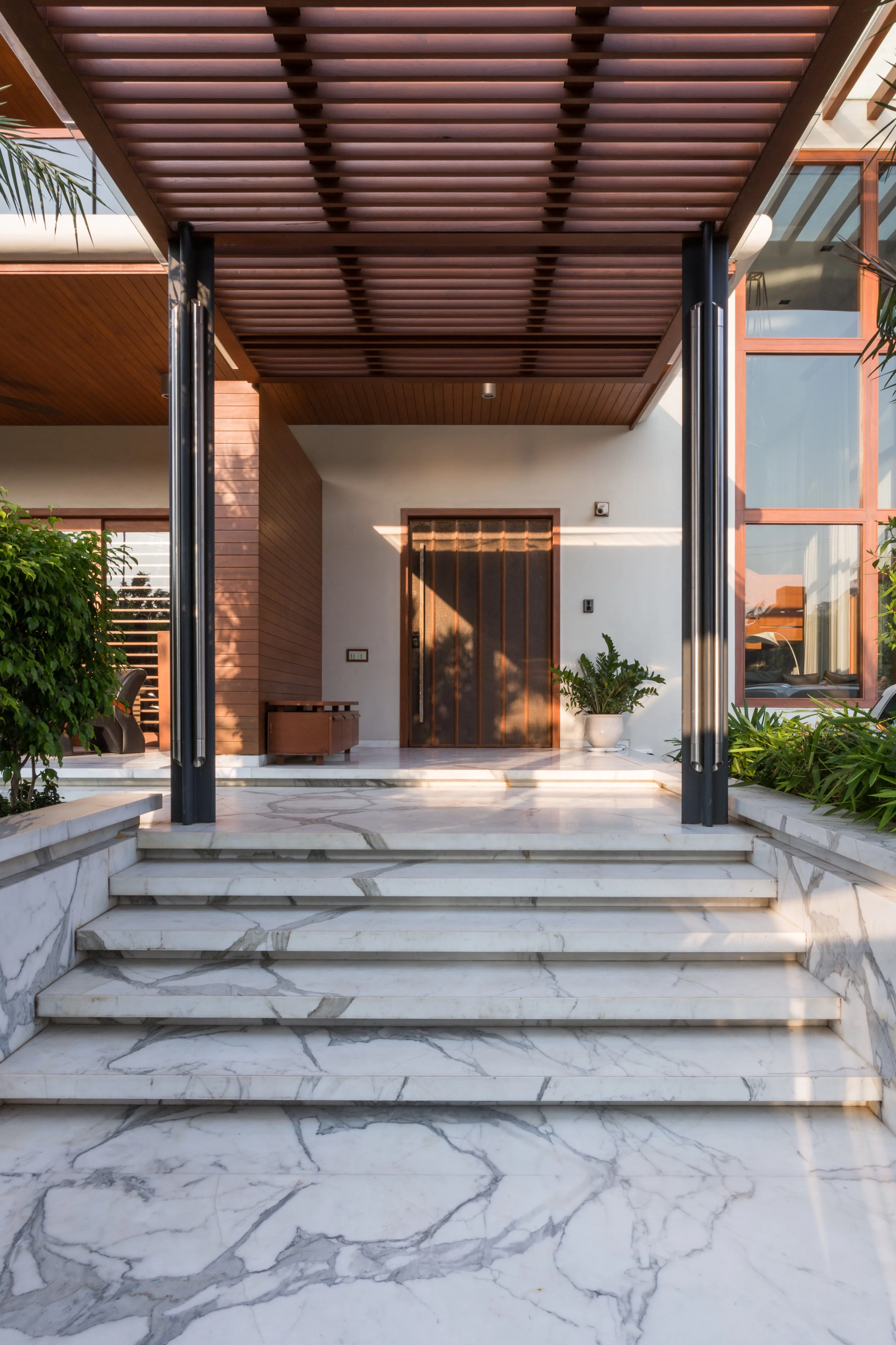 2017-MEVADA HOUSE-001.jpg