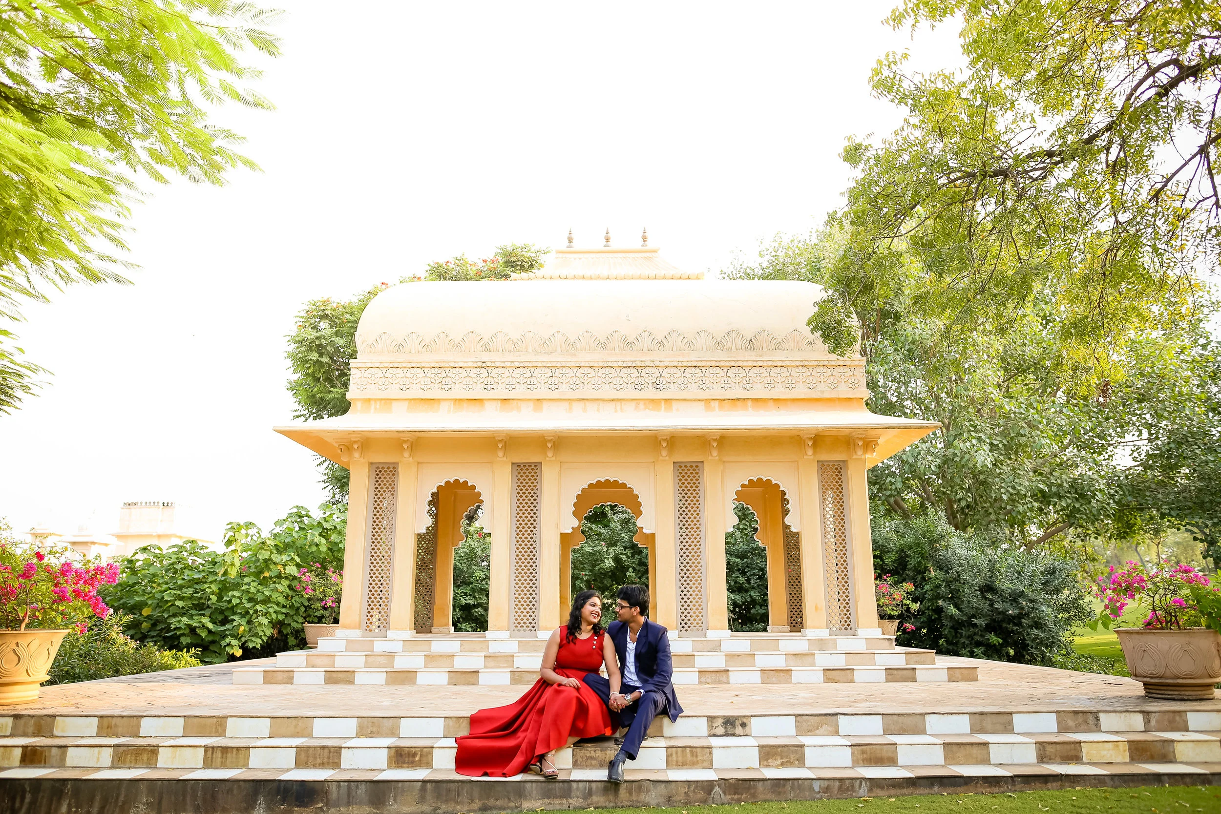 2017-PRIYANKA & ABHIJEET COUPLE SHOOT-049.jpg