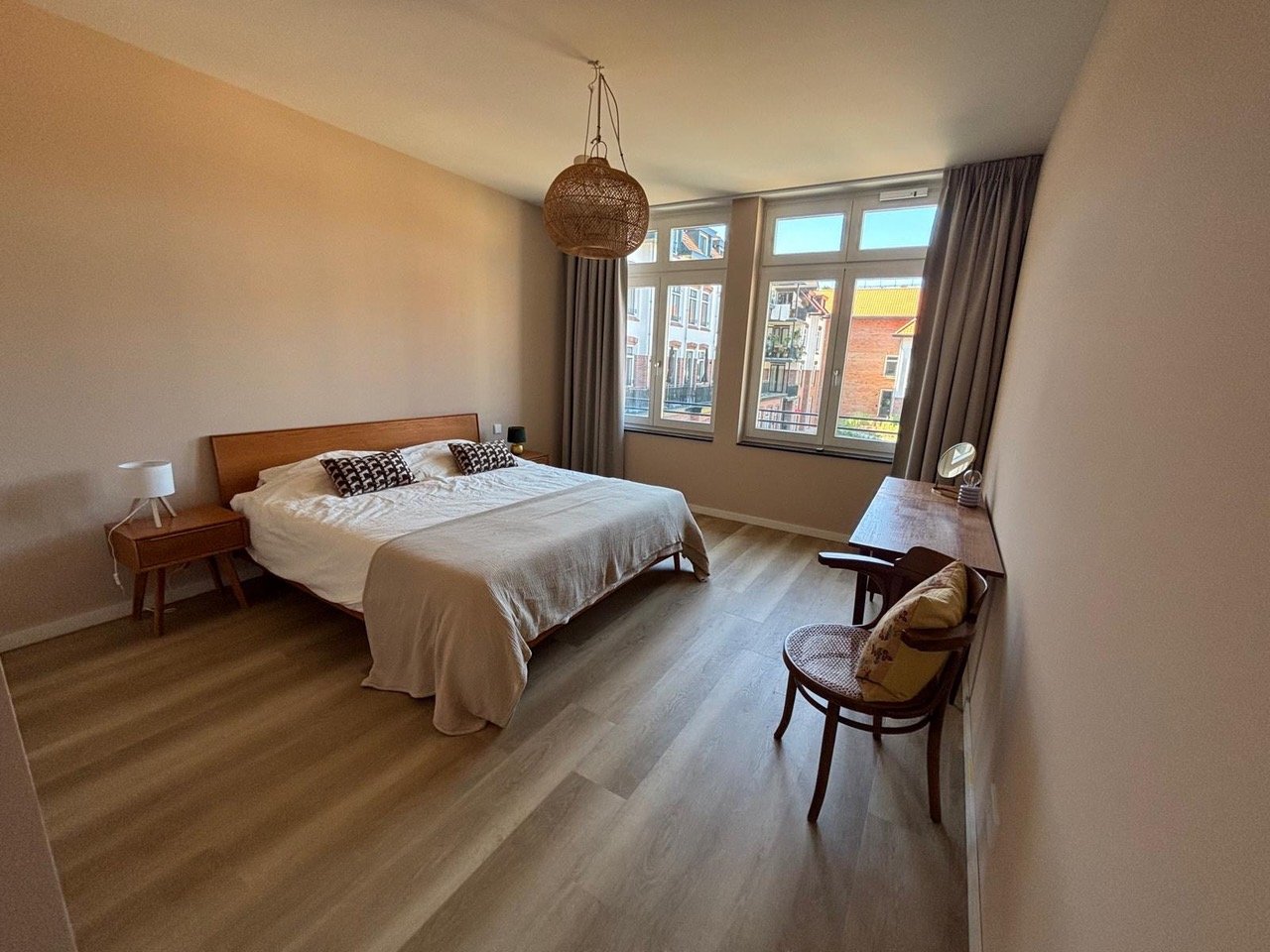 4. Master bedroom.jpeg