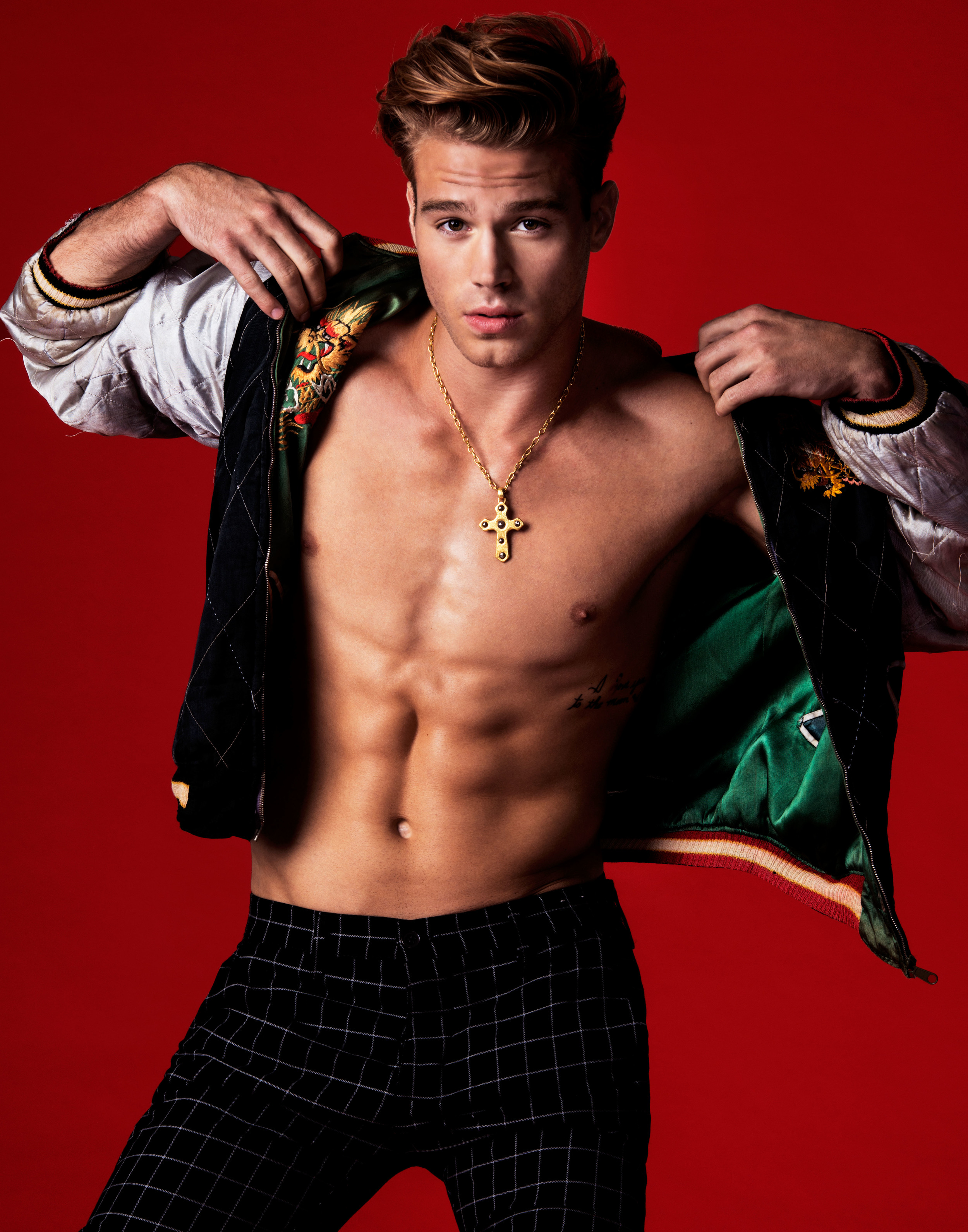 MATT_NOSZKA_01_FINAL.jpg