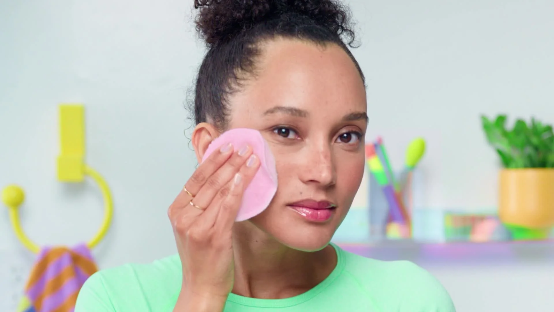 Garnier 'Meet the Micelles'