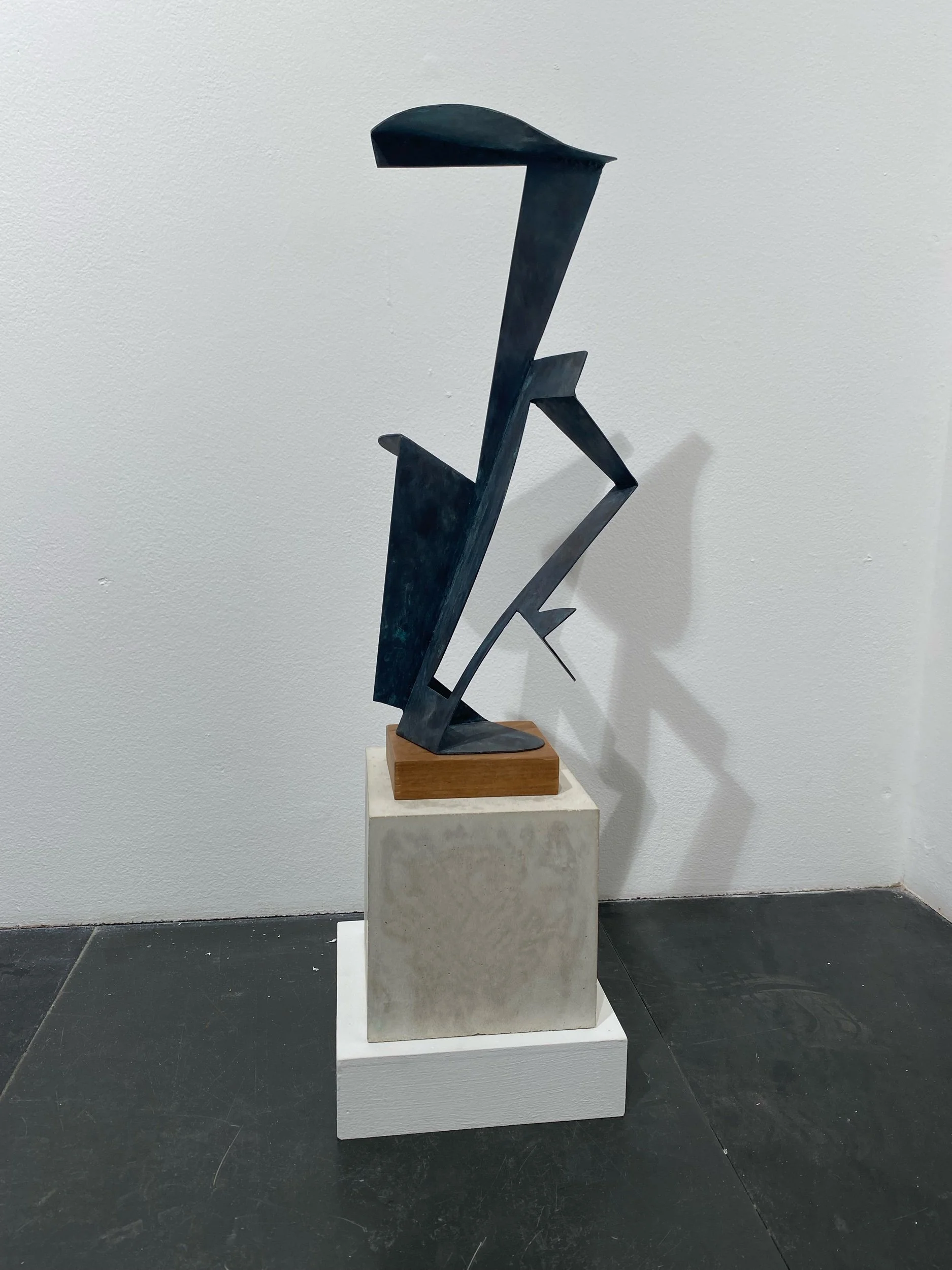 ‘Coast line strut’