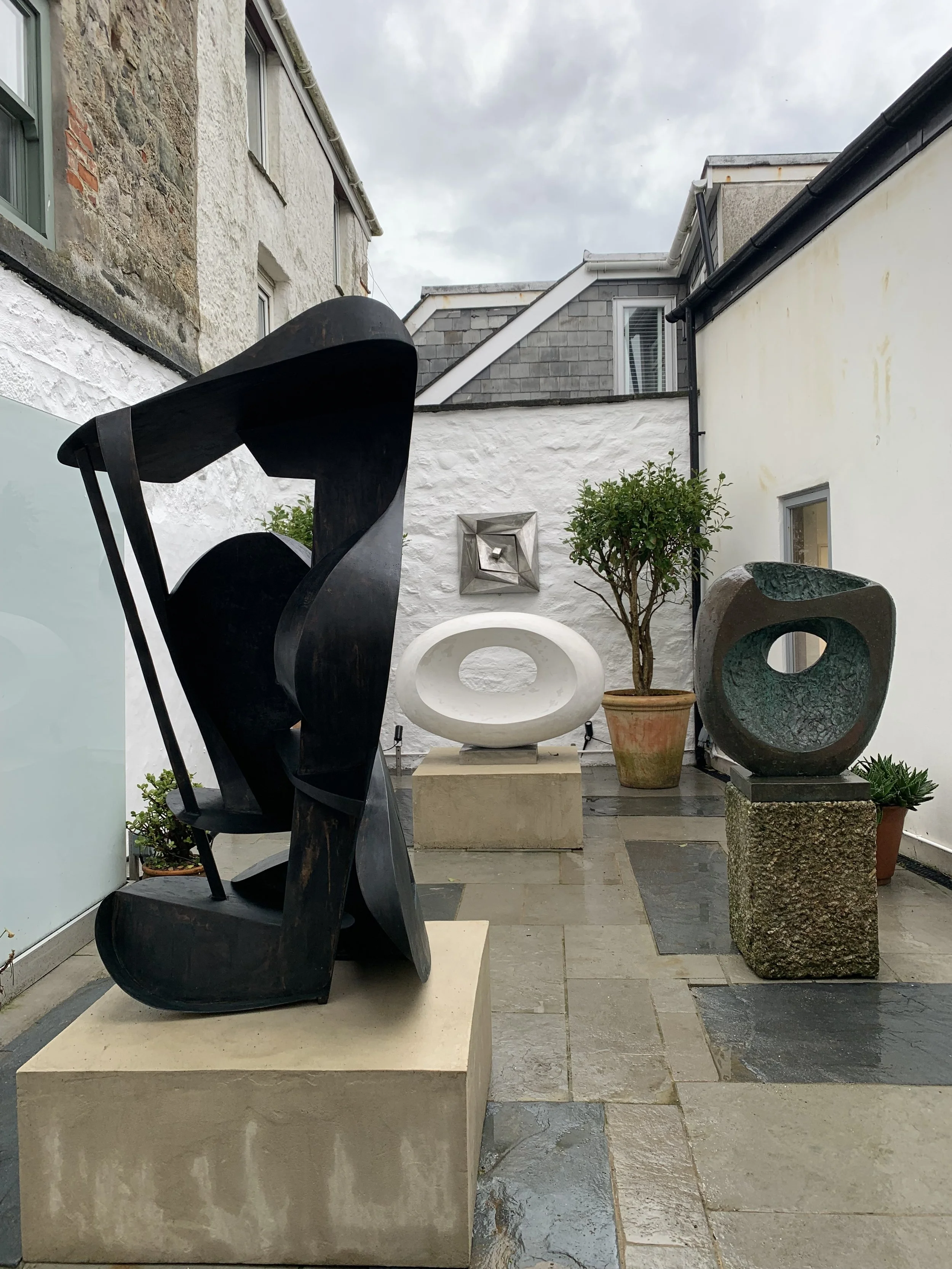'Bind' Bronze sculpture. On show at the Penwith Gallery, St.Ives. Alongside Tom Leaper and Barbara Hepworth.