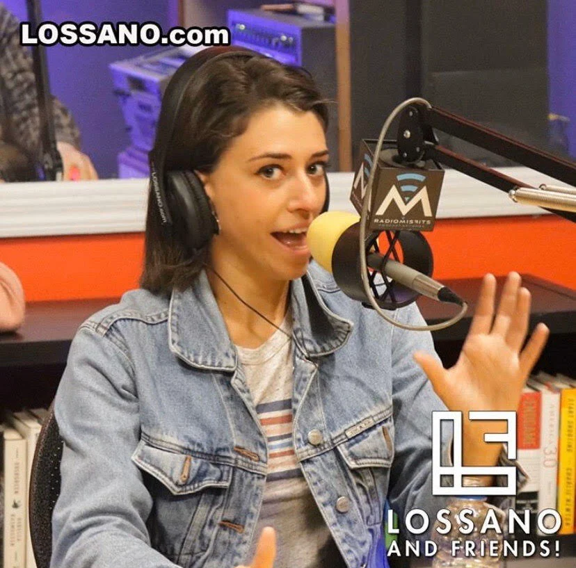 LOSSANO &amp; FRIENDS:Ali chats with friends on a wide variety of topics including Chicago winters, and how to train your dog to go potty inside the house.