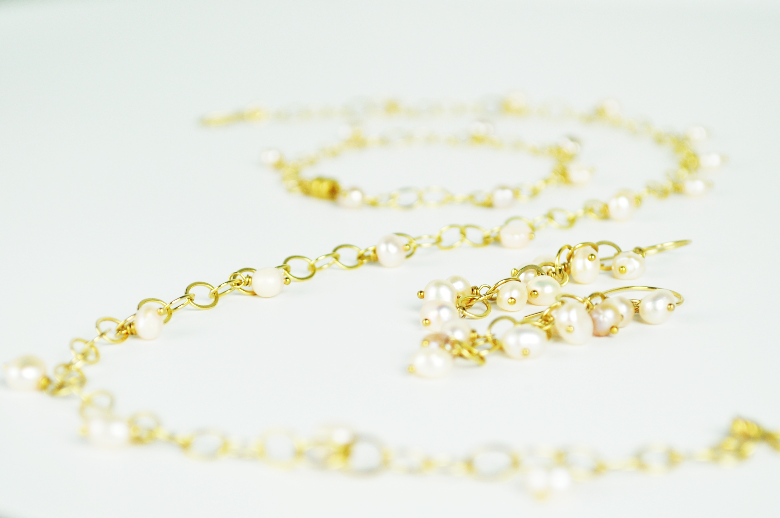 Freshwater Pearl Station Necklace and Earrings