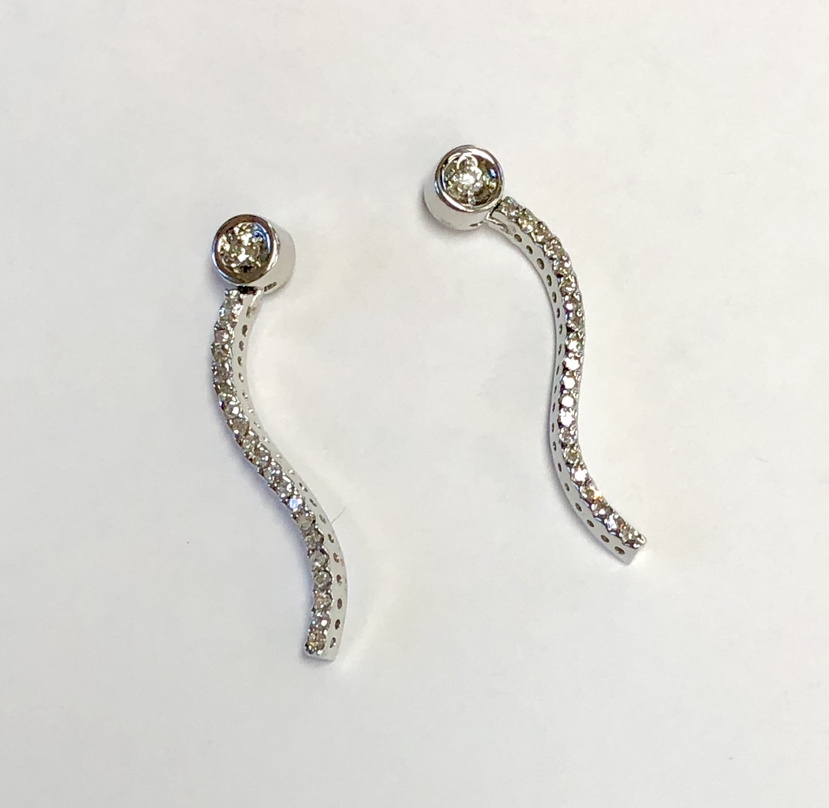 14K White Gold Diamond Earrings