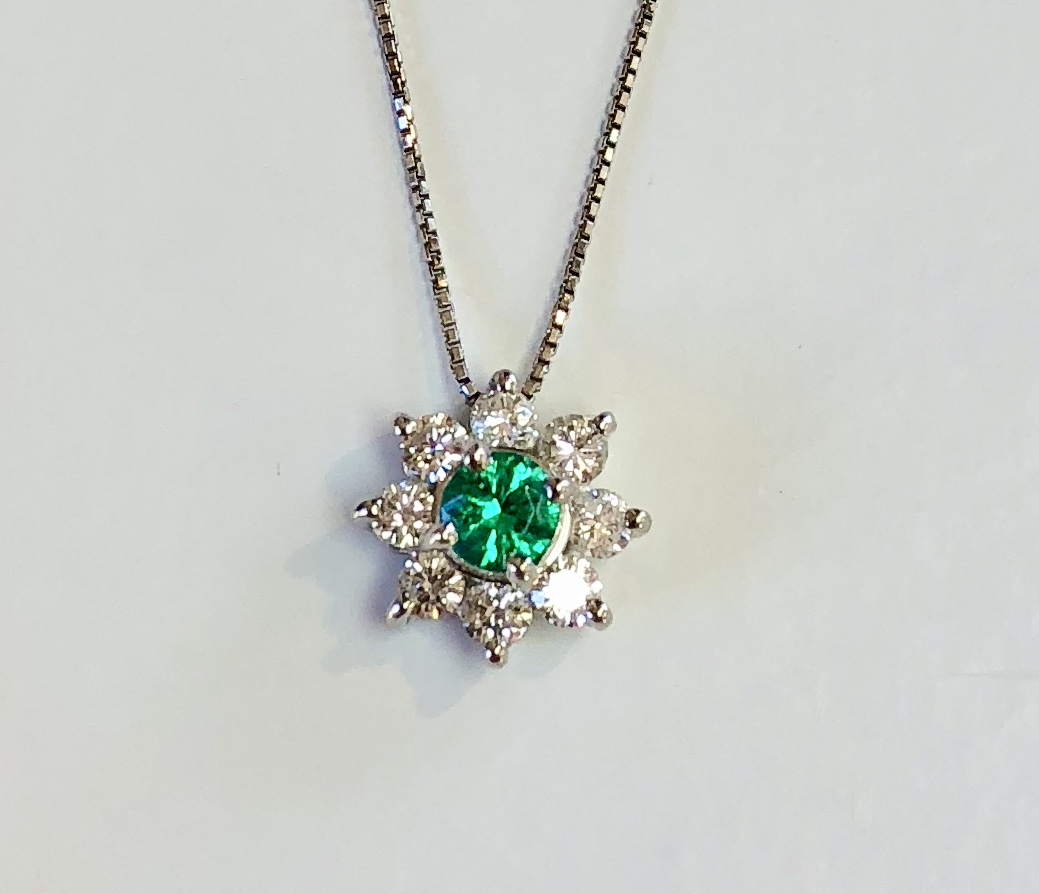 Platinum Emerald Diamond Necklace
