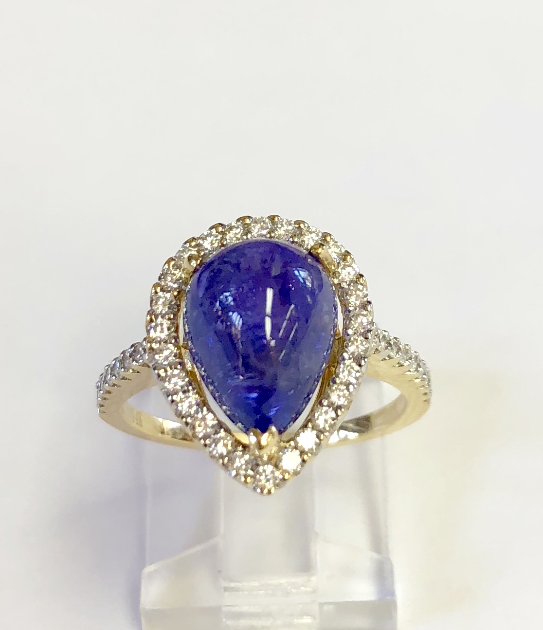 14K Yellow Gold Tanzanite Diamond Ring