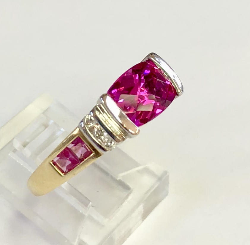14K Yellow/White Gold Pink Sapphire Diamond Ring