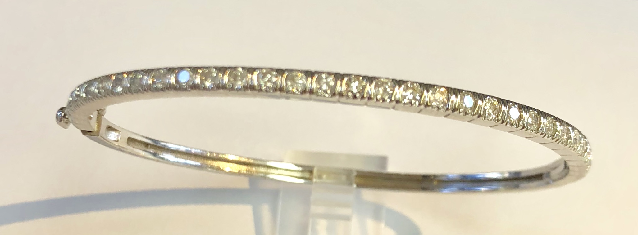 14K White Gold Diamond Bangle