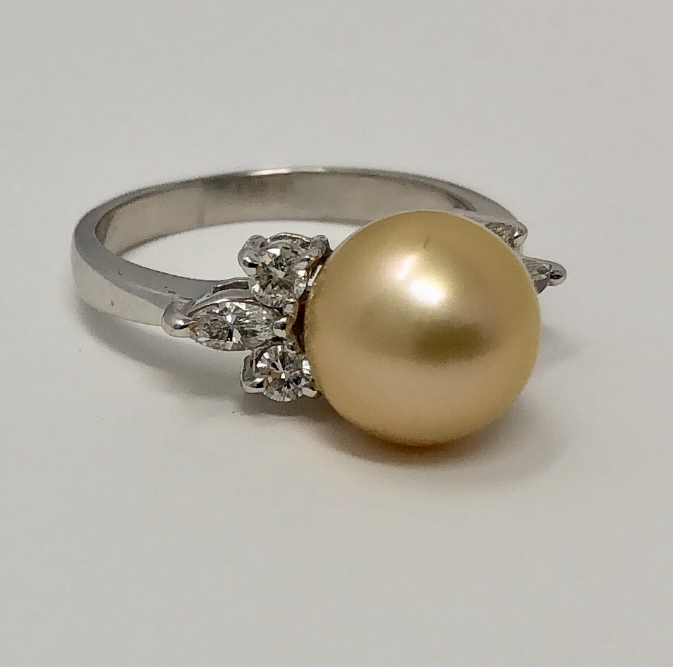 Platinum Golden Pearl Diamond Ring