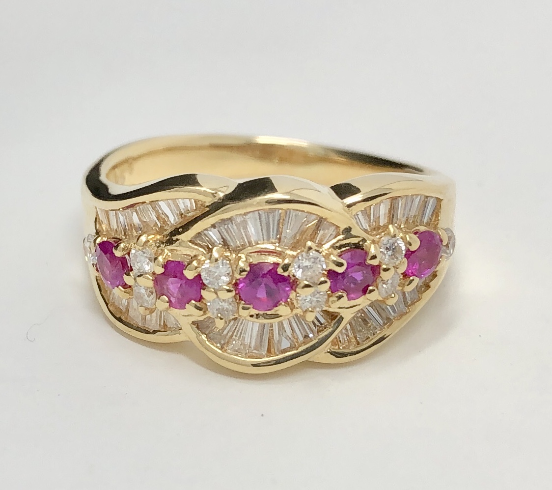 18K Yellow Gold Ruby Diamond Ring