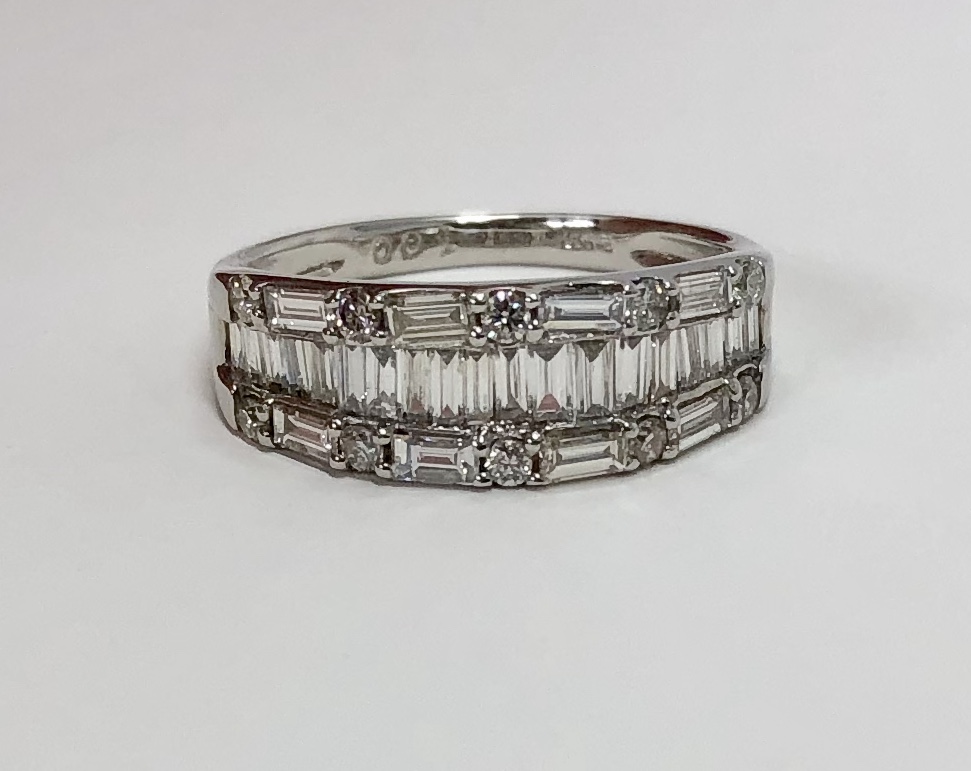 Platinum Diamond Ring