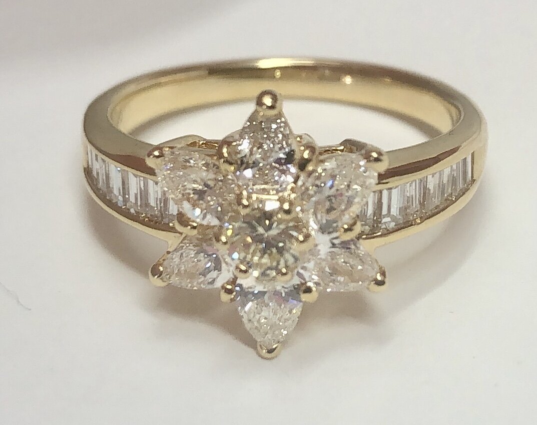 18K Yellow Gold Diamond Ring