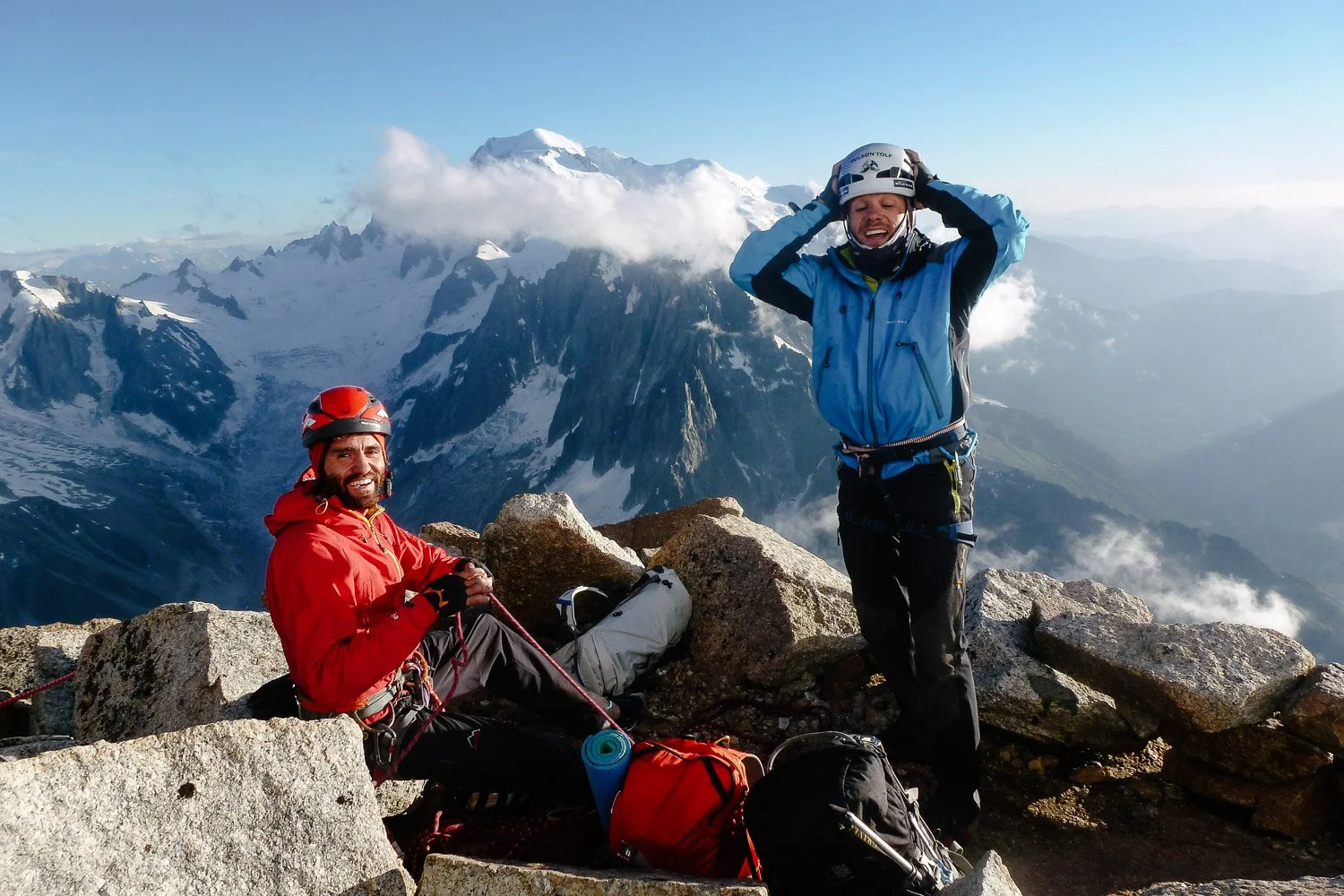 Dru_Petit Clocher du Portalet_Gran Capucin_Trident du Tacul_© Carlos Simes-4.jpg