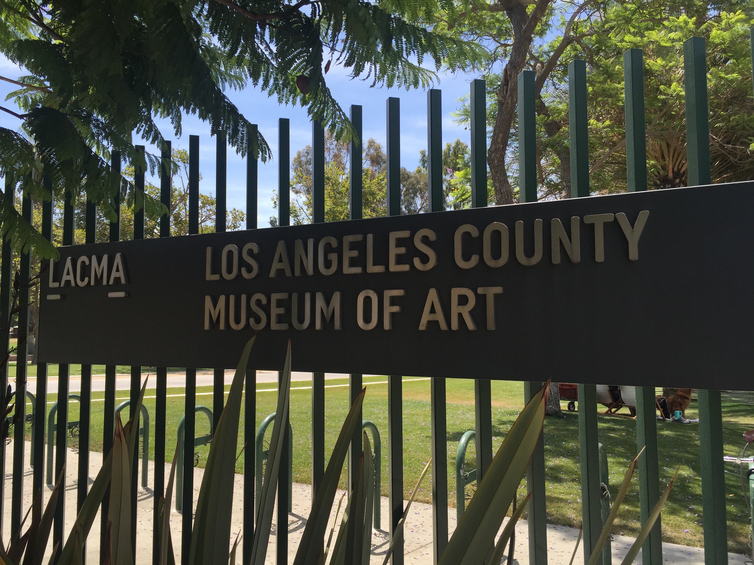 I ABSOLUTELY LOVED the LACMA! Out of the many incredible museums I've been to (The Met, The Moma, The Uffizi Gallery, the Vatican Museums), I would definitely put this up there.