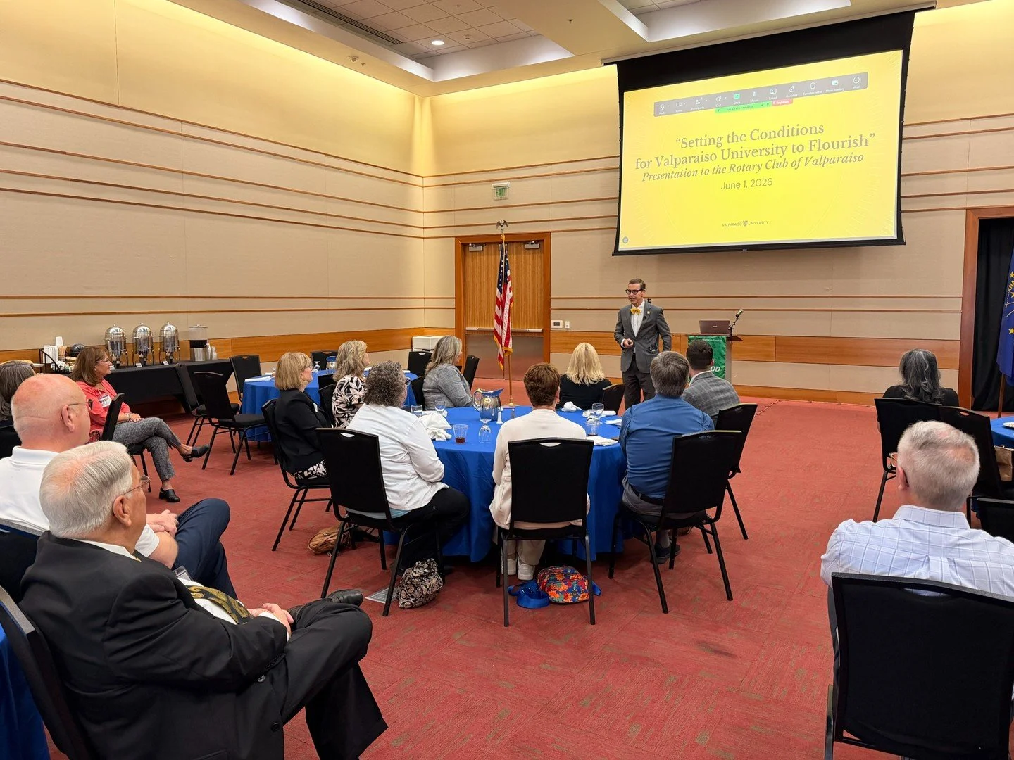 "We Build Lives for Good." 
It does not get more fitting than hosting @valparaisou's own president at the place our club calls home. We were honored to welcome Rev. Brian E. Konkol, Ph.D., VU's 20th president, to our Monday meeting.

@brian