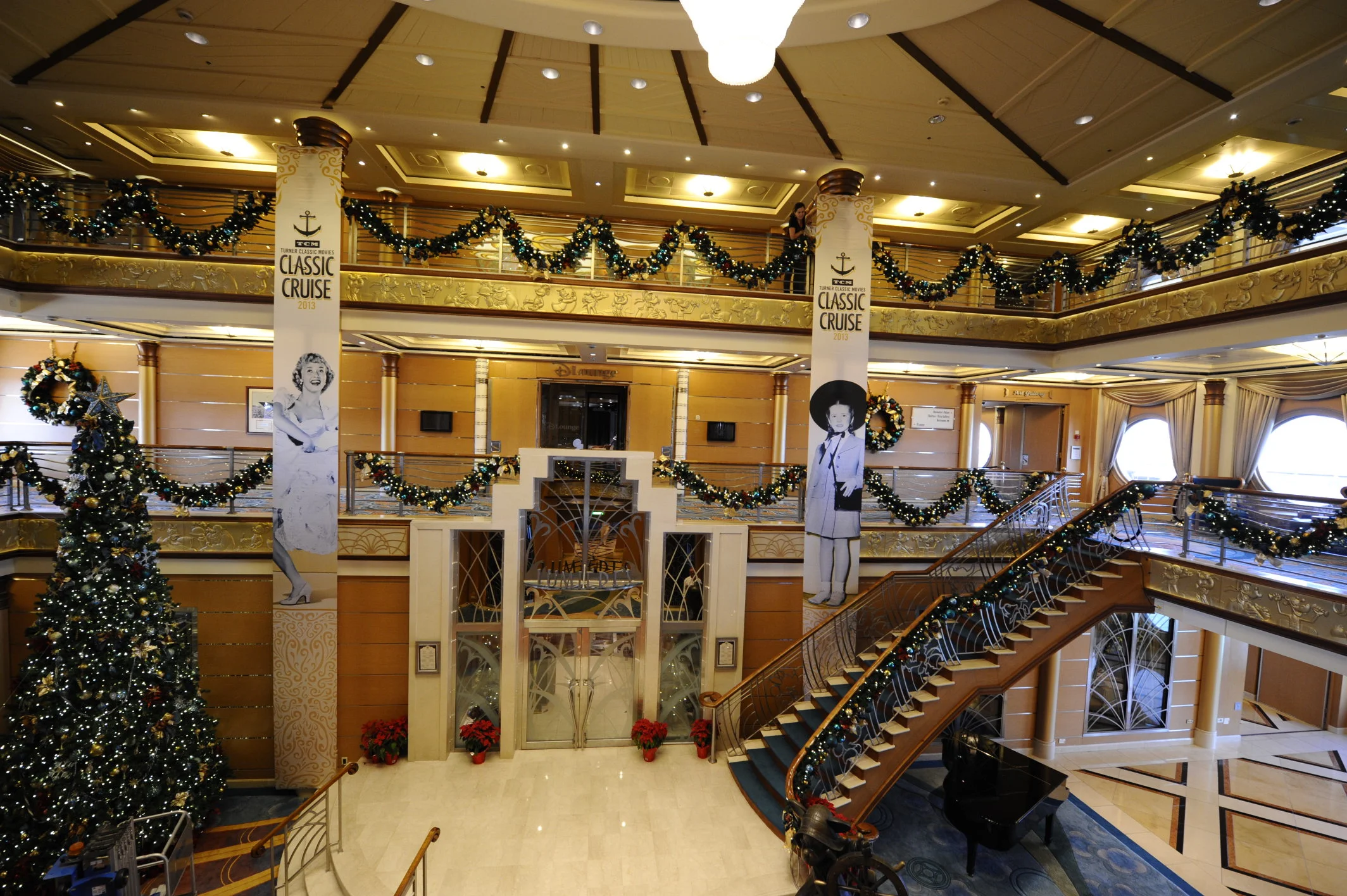 2013 80-foot Atrium Banners