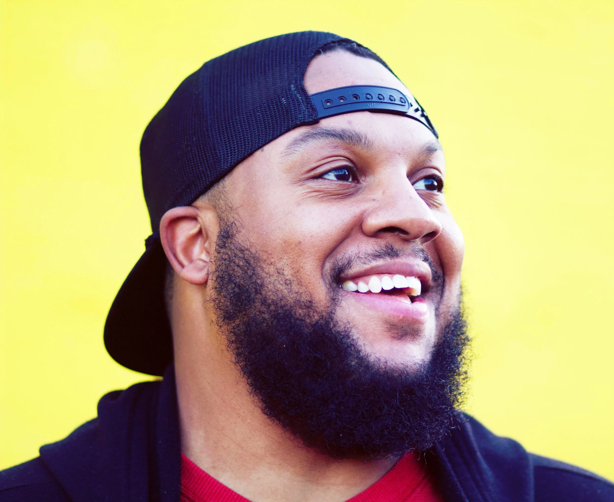 Rev. Brandon Wrencher | Peer Group Facilitator Brandon is a minister, writer, organizer, and facilitator working across the US within faith, education, and non-profit sectors at the intersections of decolonizing church, contemplative activism, and local presence to build beloved communities. He is a serial innovator and church planter whose latest venture is starting Good Neighbor Movement, a multiracial, people of color and black centered, queer inclusive network of missional communities in Greensboro, NC. Brandon is a provisional elder in the Western North Carolina Conference of The United Methodist Church and serves on several local and national faith-based social justice committees and boards. Brandon is excited to share his skills of group facilitation, coaching, public speaking, pastoral care and counseling, strategic and program planning, and community organizing with the Disciples of Welcome community. He believes Disciples of Welcome will cultivate ministries of conversation and hospitality that will be critical to the wholistic transformation needed in our current spiritual and political climate in the US.