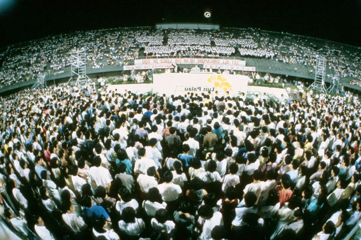 Luis Speaking in Singapore, 1986
